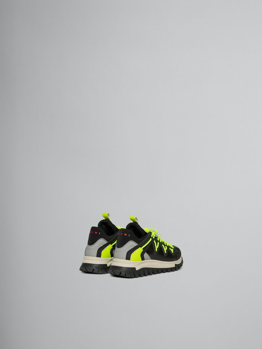 Sneaker runner nera e giallo fluo - Sneakers - Image 3