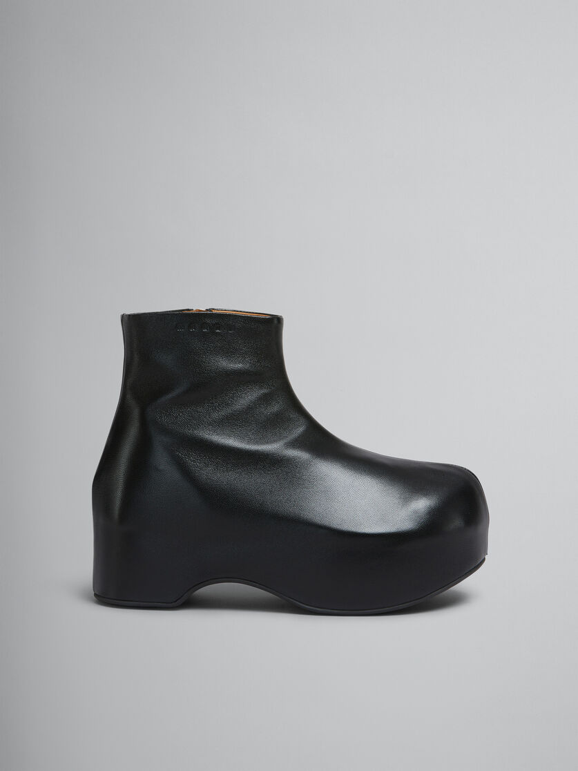 Markante schwarze Clog-Boots aus Leder - Stiefel - Image 1