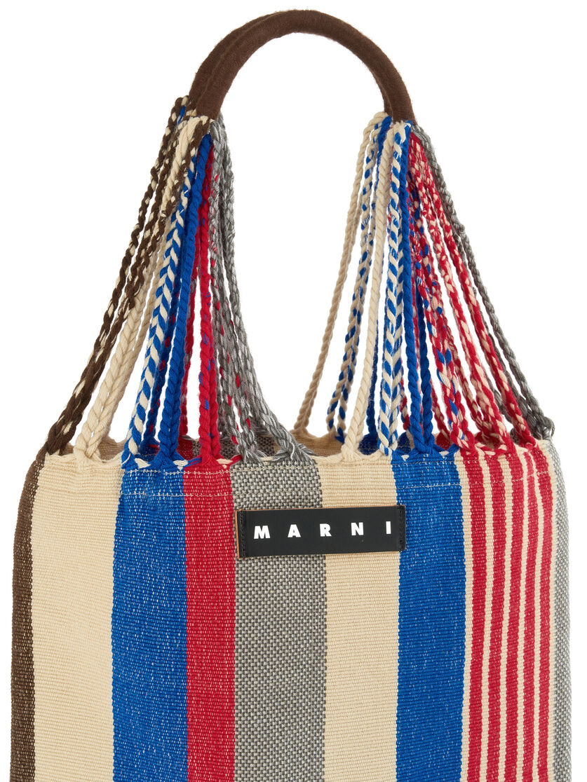 MARNI MARKET ポリエステル ショッピングバッグ ハンモック風ハンドル付き グレー/ターコイズ/レッド - ハンドバッグ - Image 4