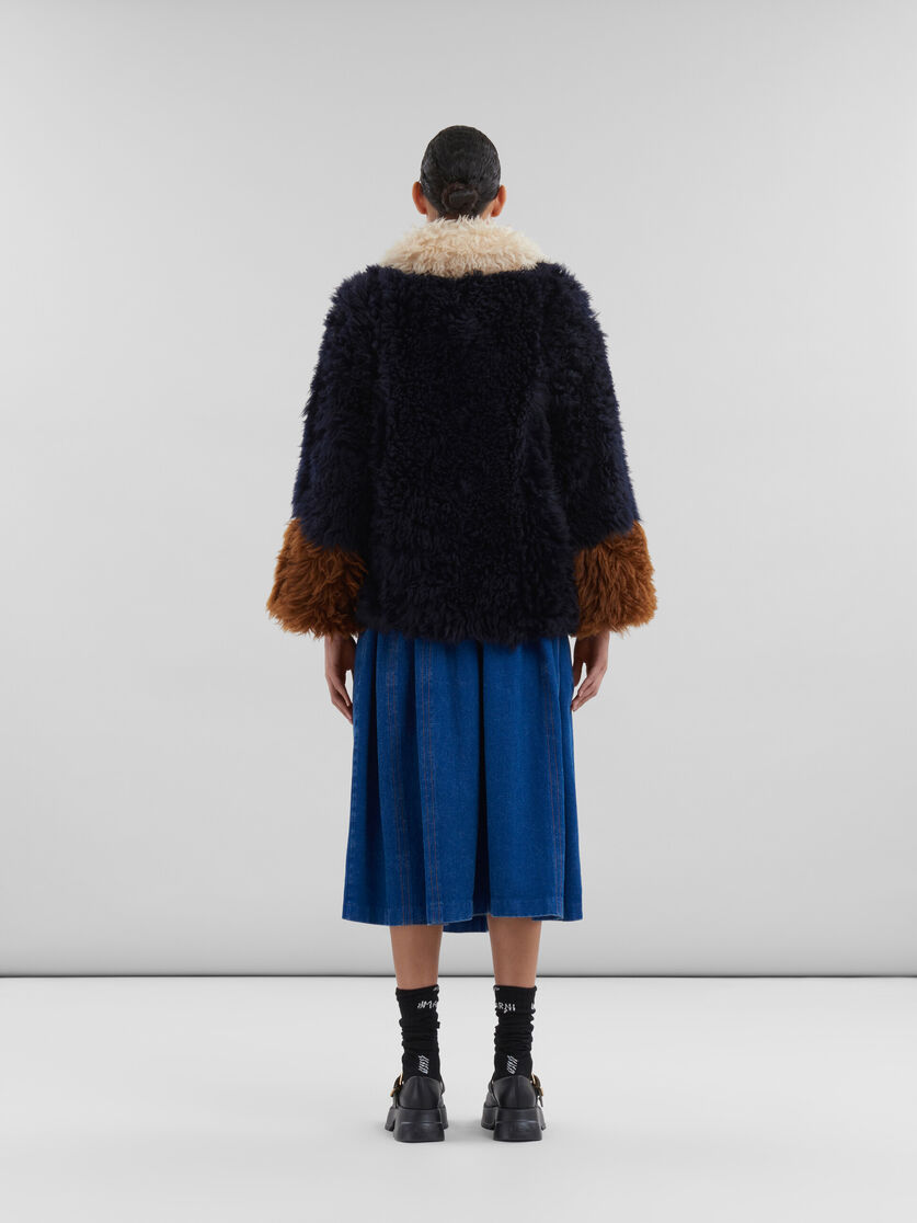 Giacca in shearling a pelo lungo blu navy con finiture a contrasto - Giacche - Image 3