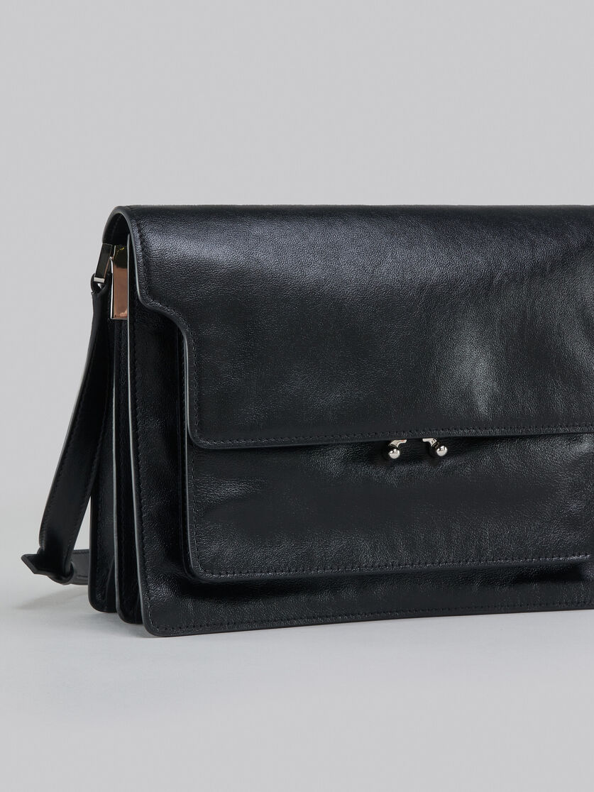 Große Tasche Trunk Soft aus schwarzem Leder - Schultertaschen - Image 5