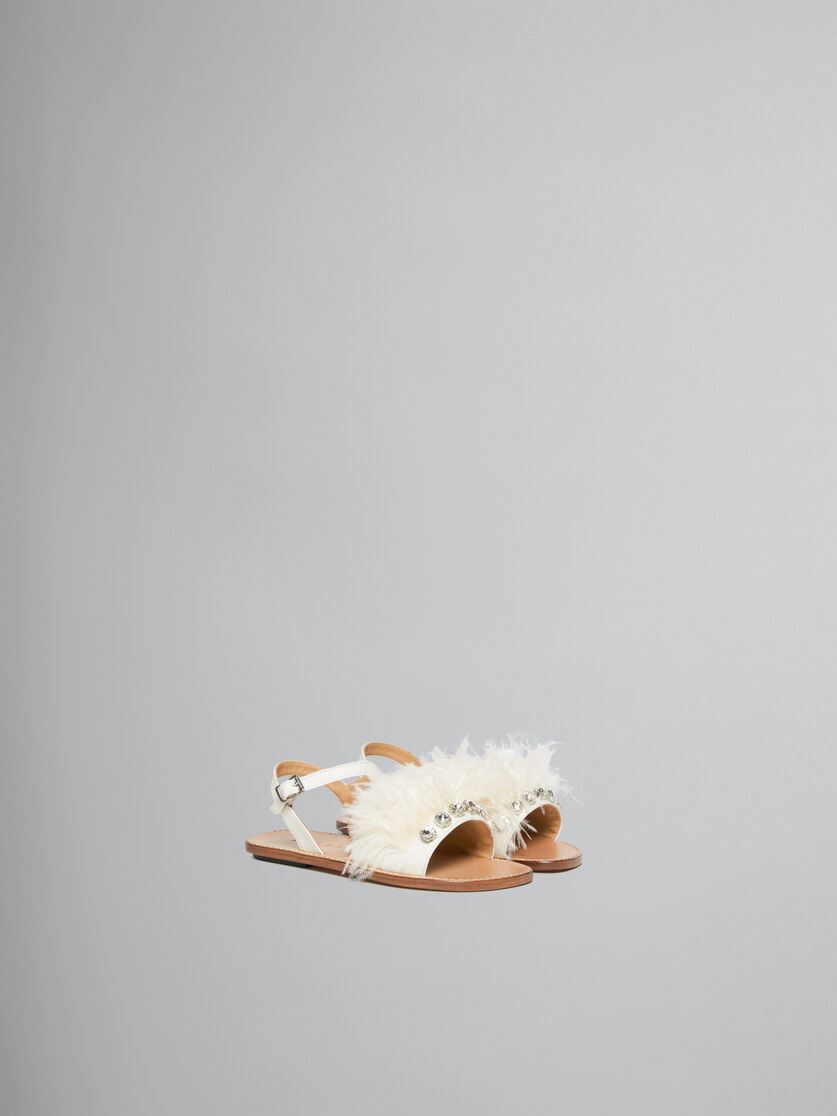 Sandalia blanca con plumas de marabú - NIÑO - Image 2