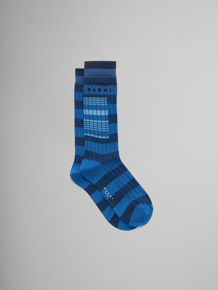 Blaue, gerippte Baumwollsocken mit kontrastierenden Streifen - Socken - Image 1