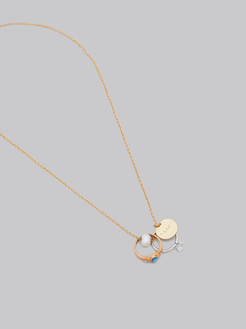 Collar de cadena con charms de perla y anillo - Collares - Image 3