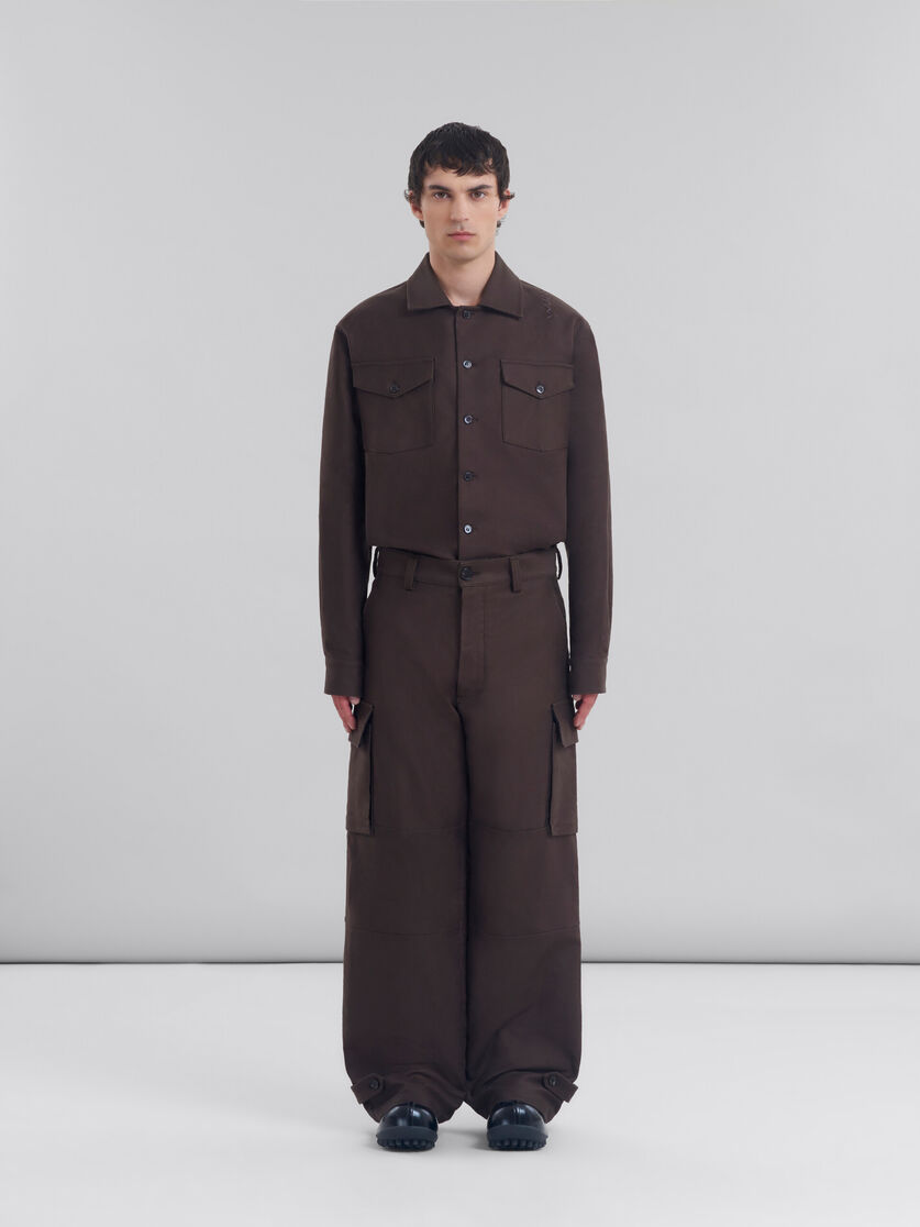 Brown organic cotton cargo trousers - Pants - Image 2