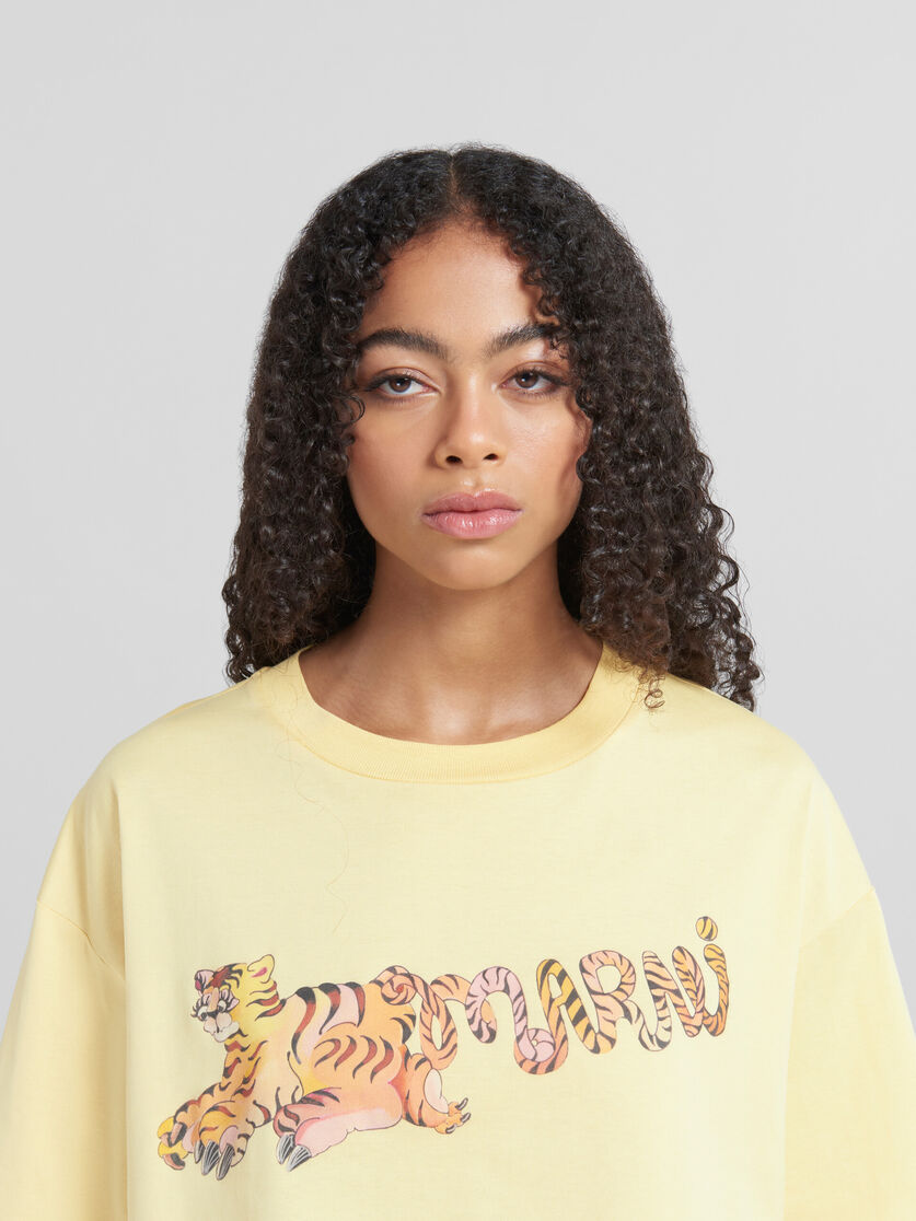 Yellow organic jersey cropped T-shirt with print - T-shirts - Image 4
