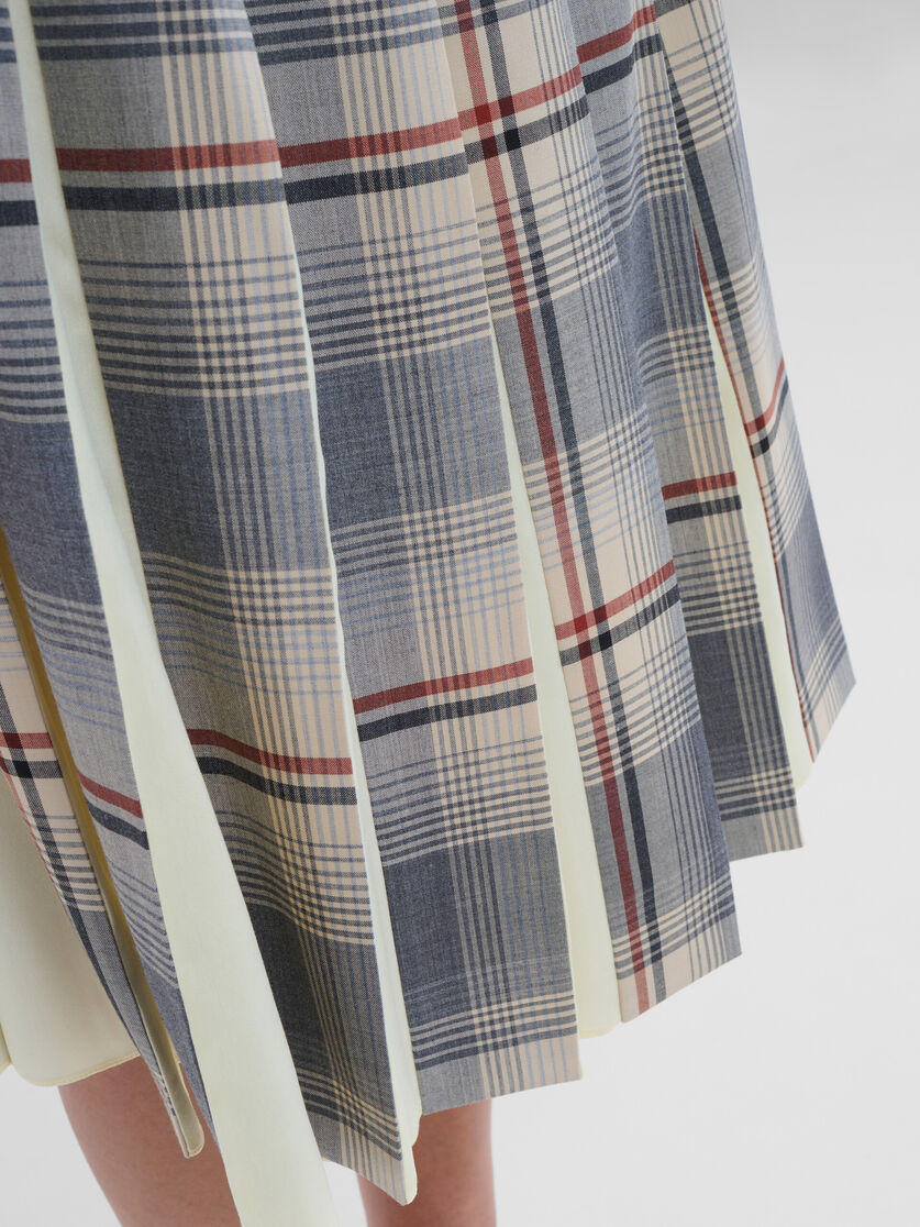 Grey checked wool skirt with pleats - Skirts - Image 4