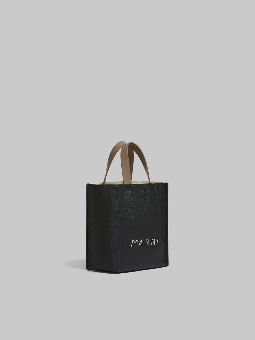 Mini-Tasche Museo Soft aus elfenbeinfarbenem und braunem Leder mit Marni-Flicken - Shopper - Image 6