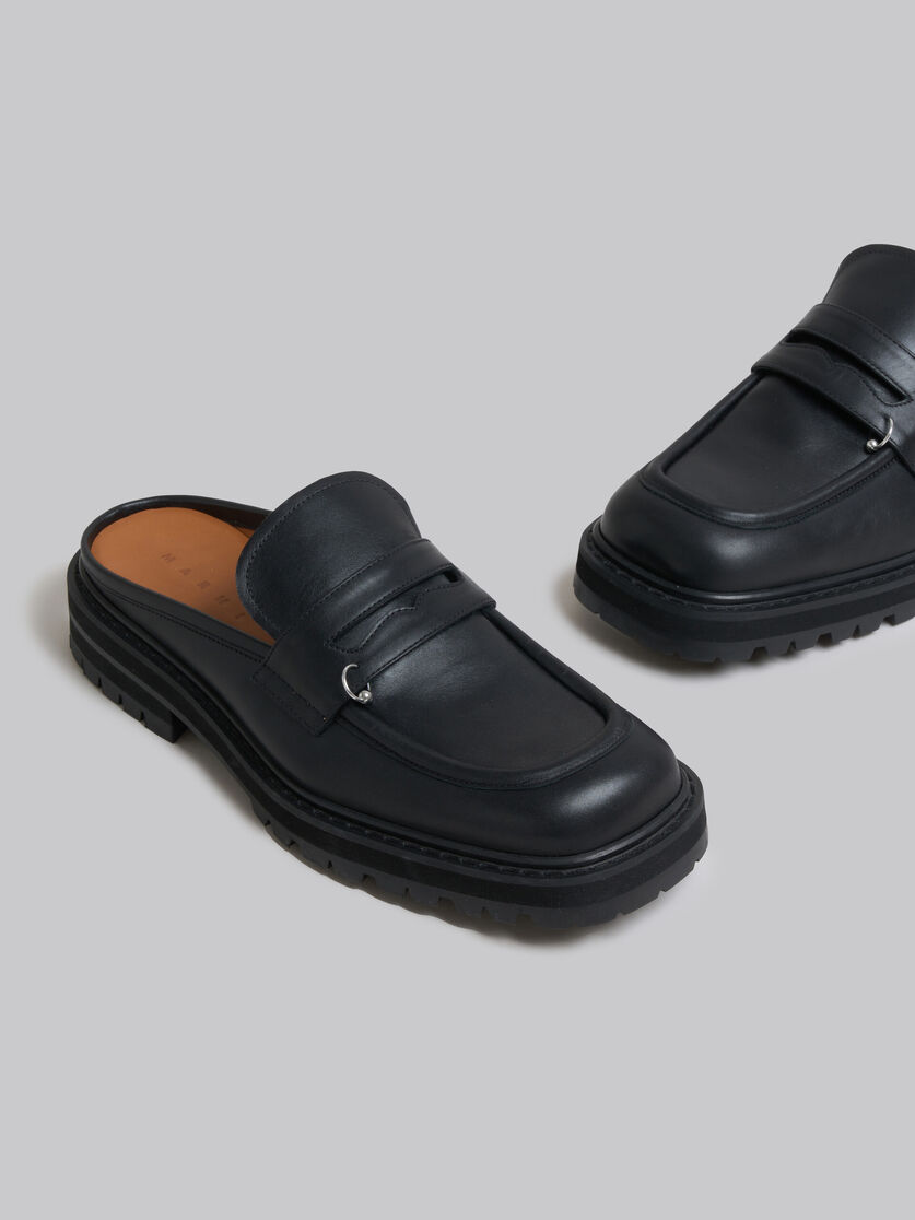 Black leather Piercing 2.0 chunky sabot loafer - Clogs - Image 5