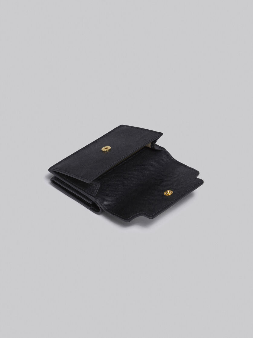Dreifache Faltbrieftasche aus schwarzem Saffiano-Leder - Brieftaschen - Image 5