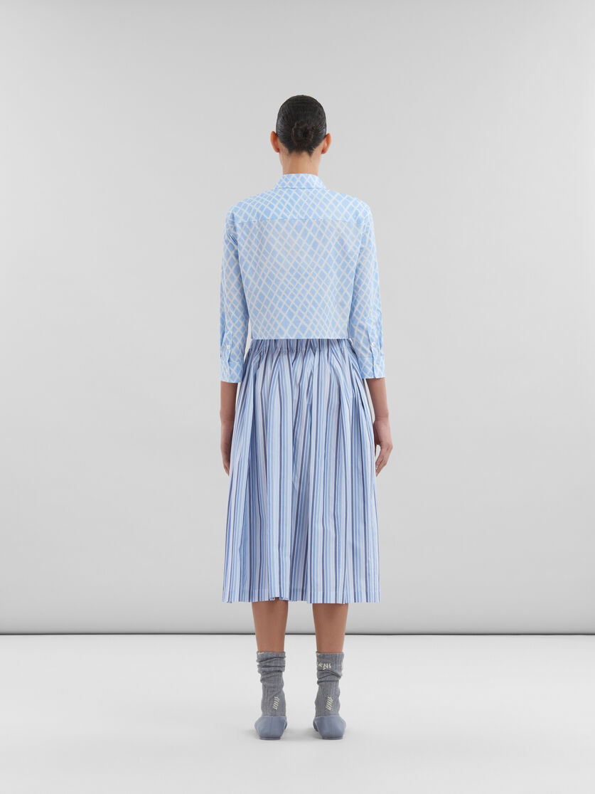 ブルー ストライプ オーガニックポプリン製  伸縮性のあるミディ丈スカート - スカート - Image 3