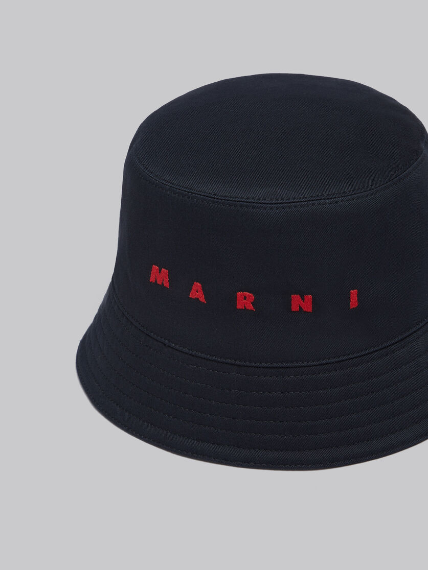 Black organic gabardine bucket hat with embroidered logo - Hats - Image 4