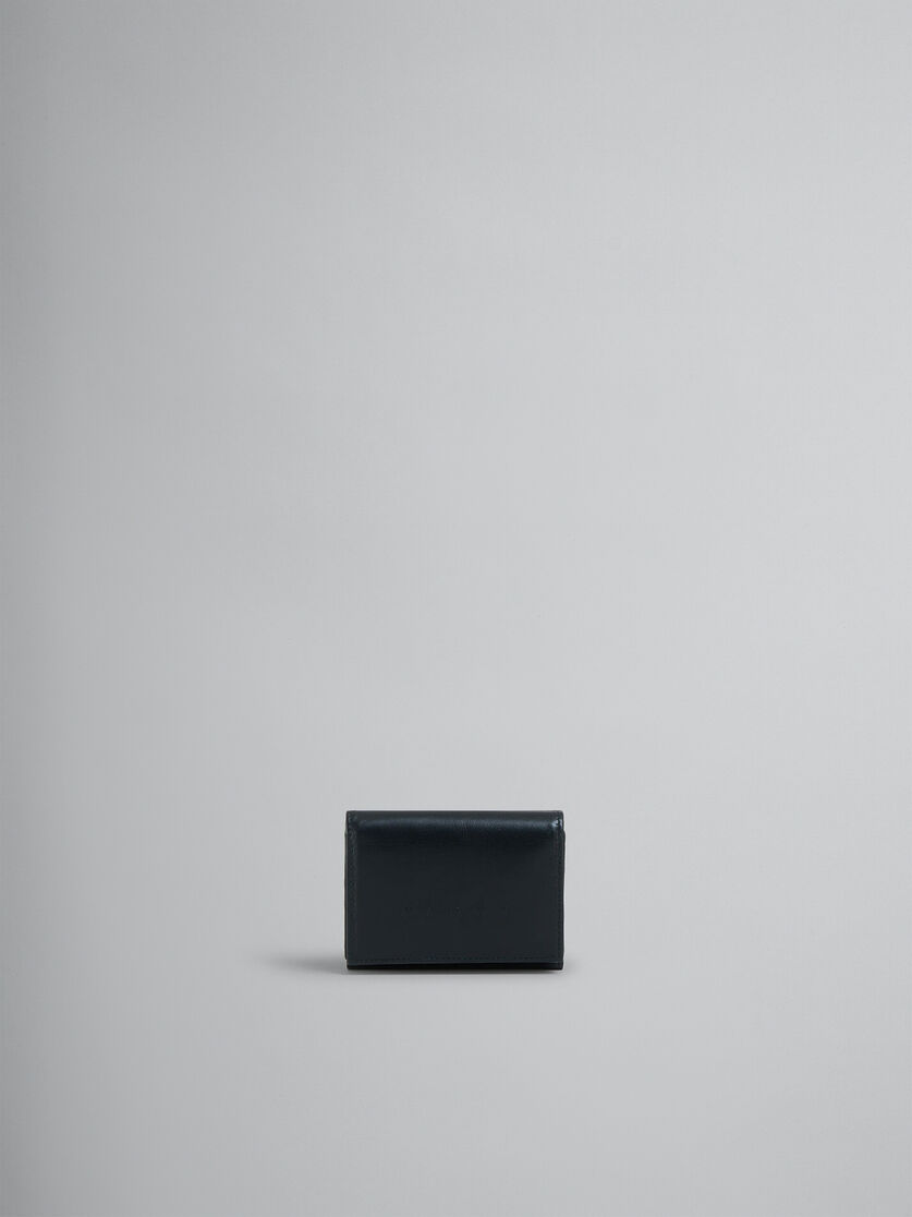 ブルー レザー製 三つ折りウォレット、レイズド マルニロゴ - 財布 - Image 1