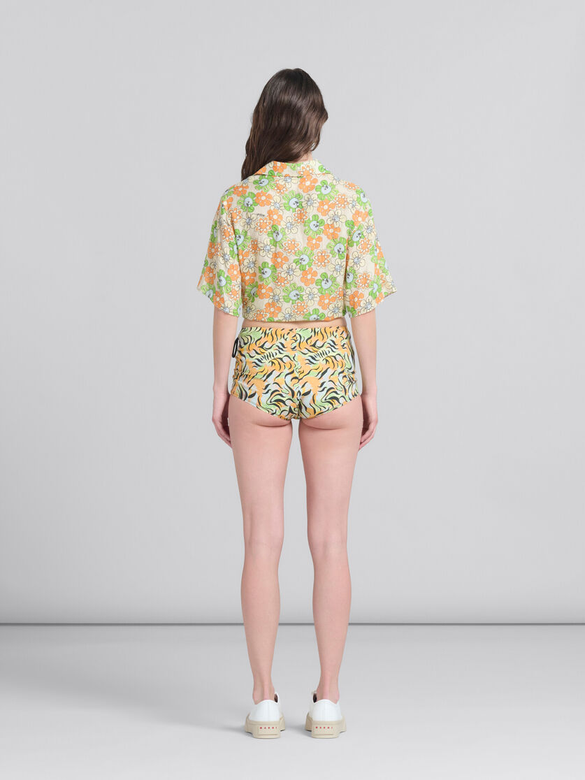 Culotte-Shorts aus Bio-Baumwolle mit Print in Orange und Grün - Hosen - Image 3