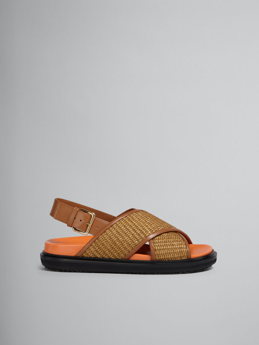 Fußbett-Sandalen aus braunem Leder und Material in Bast-Optik - Sandalen - Image 1