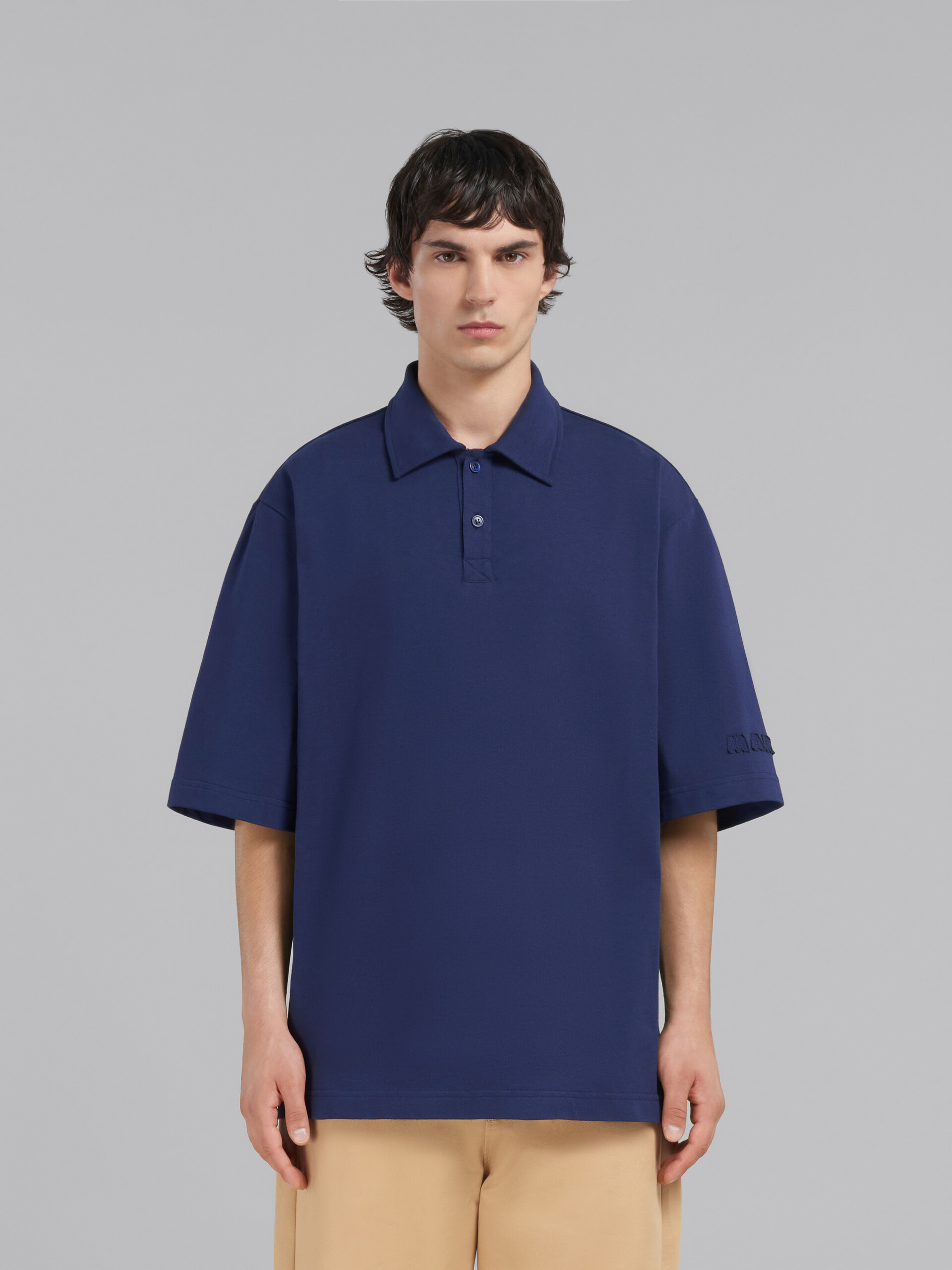 Polo oversize en coton biologique bleu avec patchs Marni - Chemises - Image 2