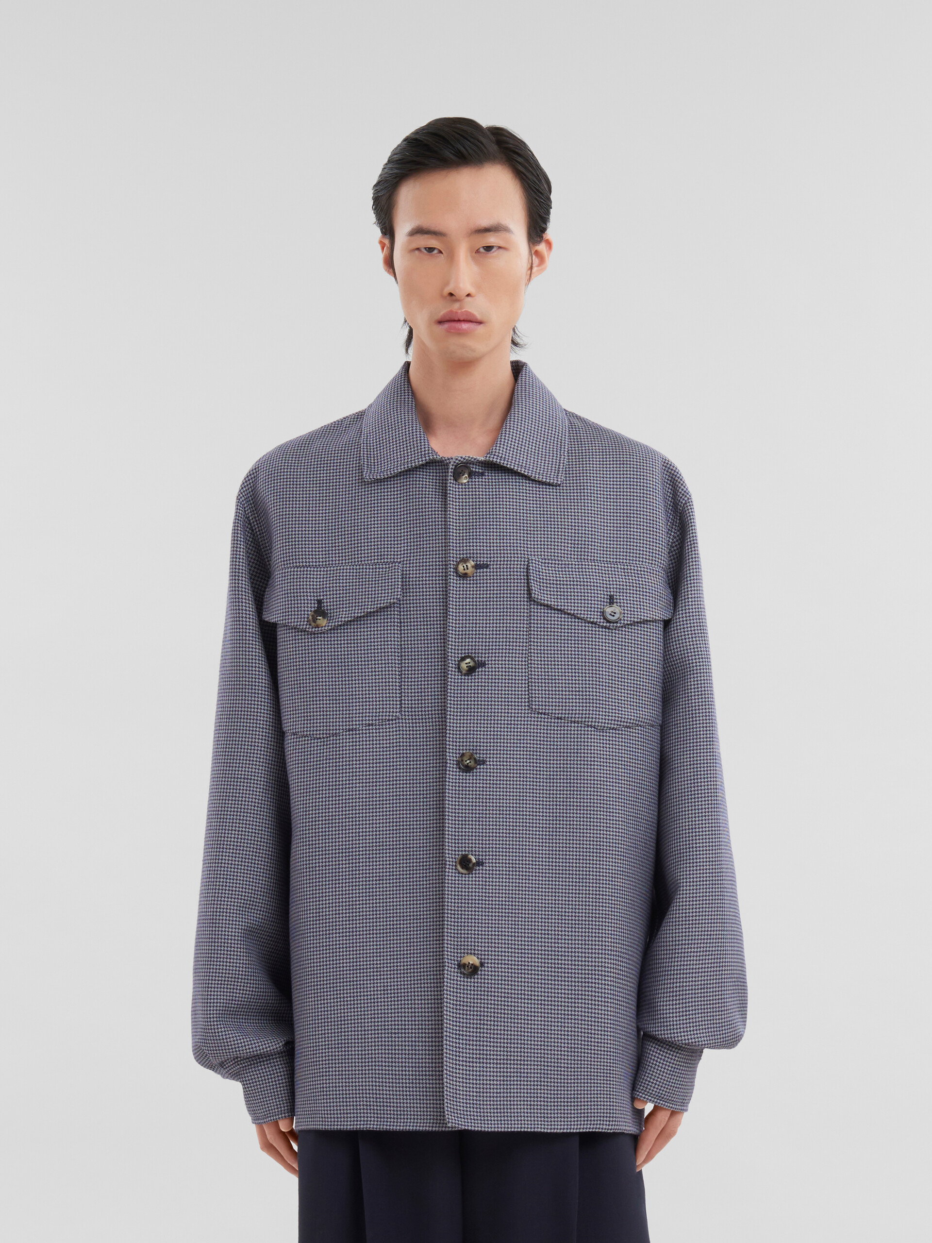 ブルー 千鳥格子 ウール製シャツ、ポケット付き - シャツ - Image 2