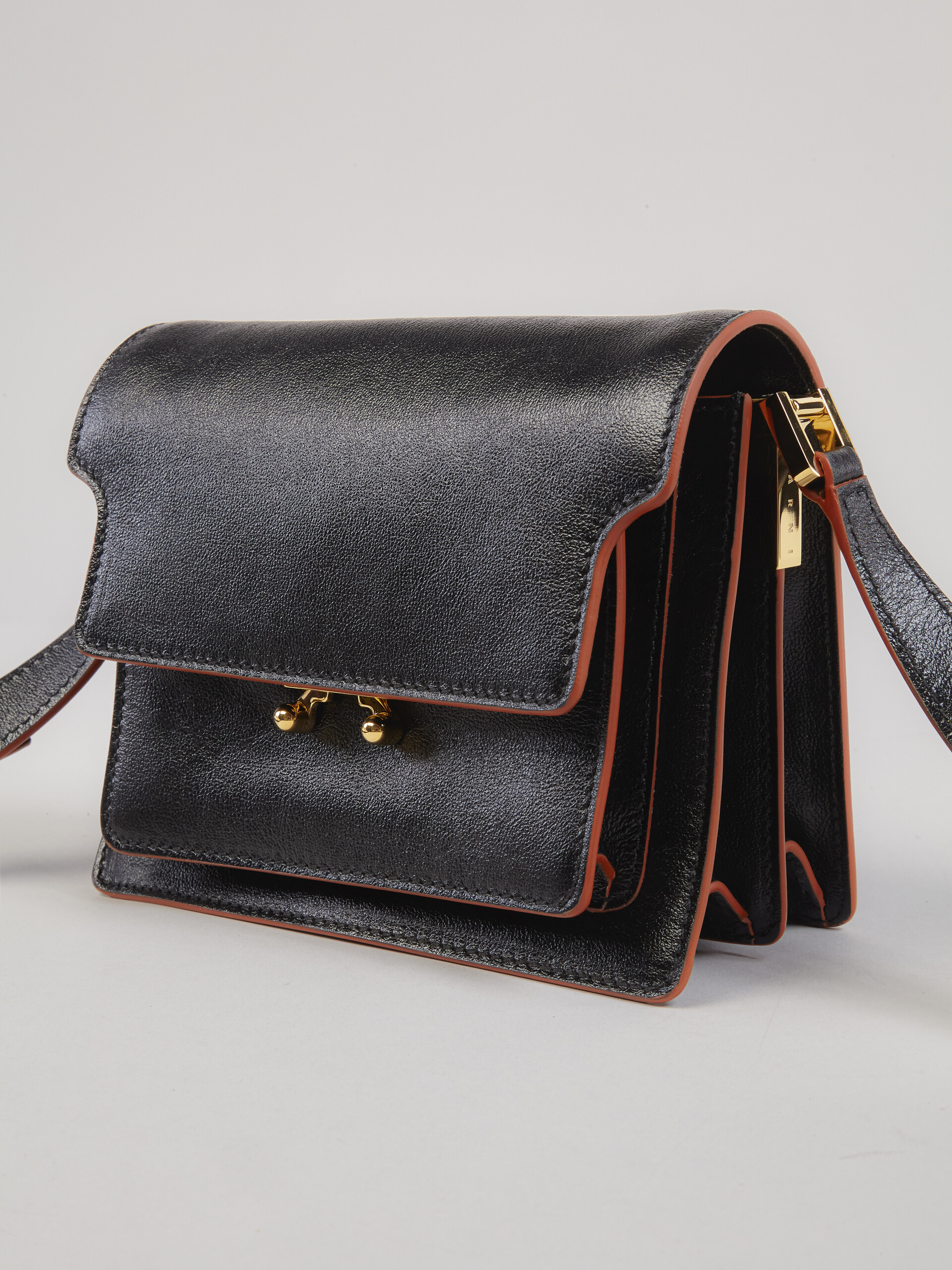 TRUNK SOFT mini bag in green leather - Shoulder Bag - Image 4