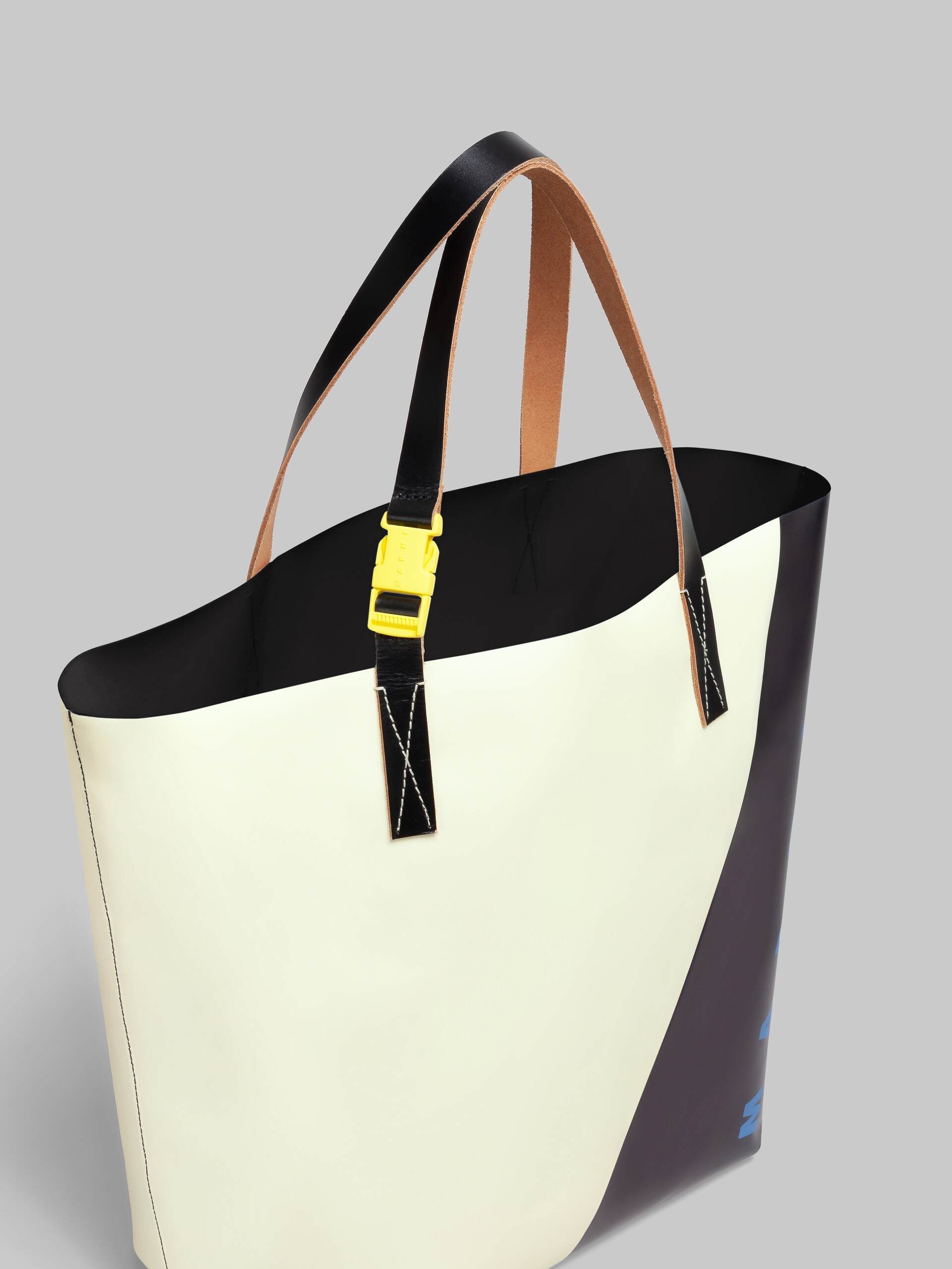 Bolso shopper Tribeca blanco y negro con etiqueta Marni - Bolsos shopper - Image 4