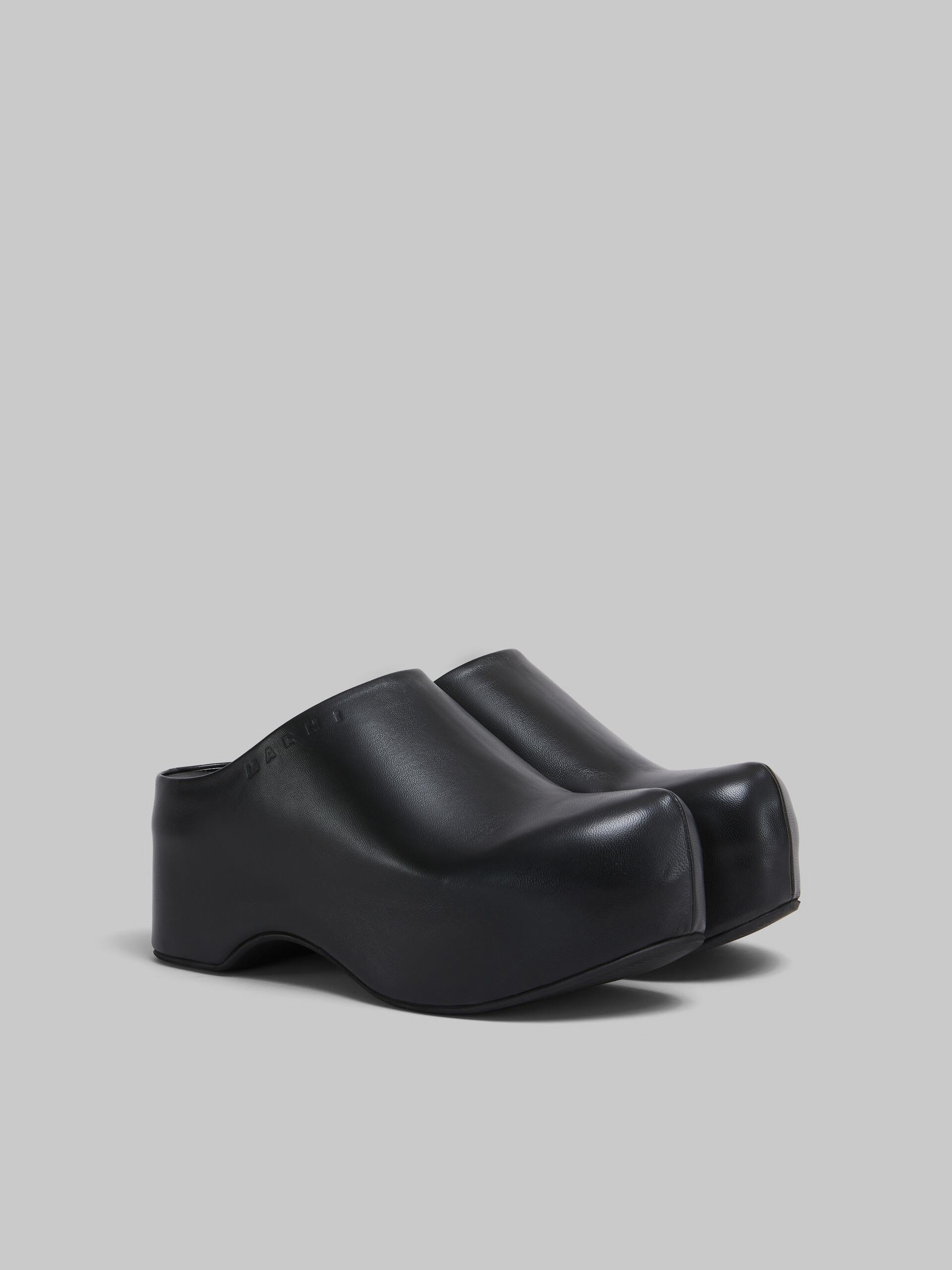 Black leather chunky clog sabot - Clogs - Image 2