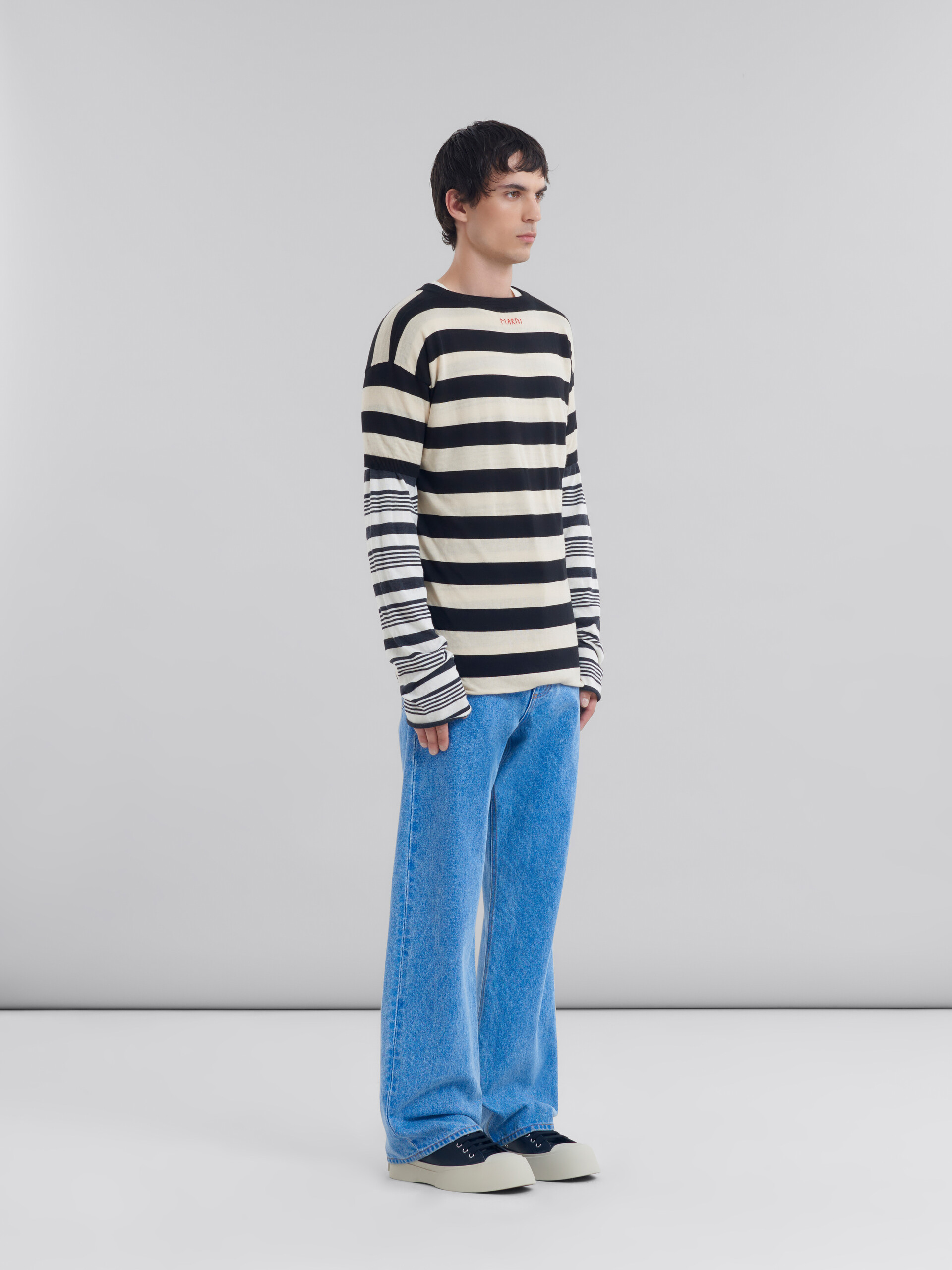 Jean ample en denim biologique bleu - Pantalons - Image 5