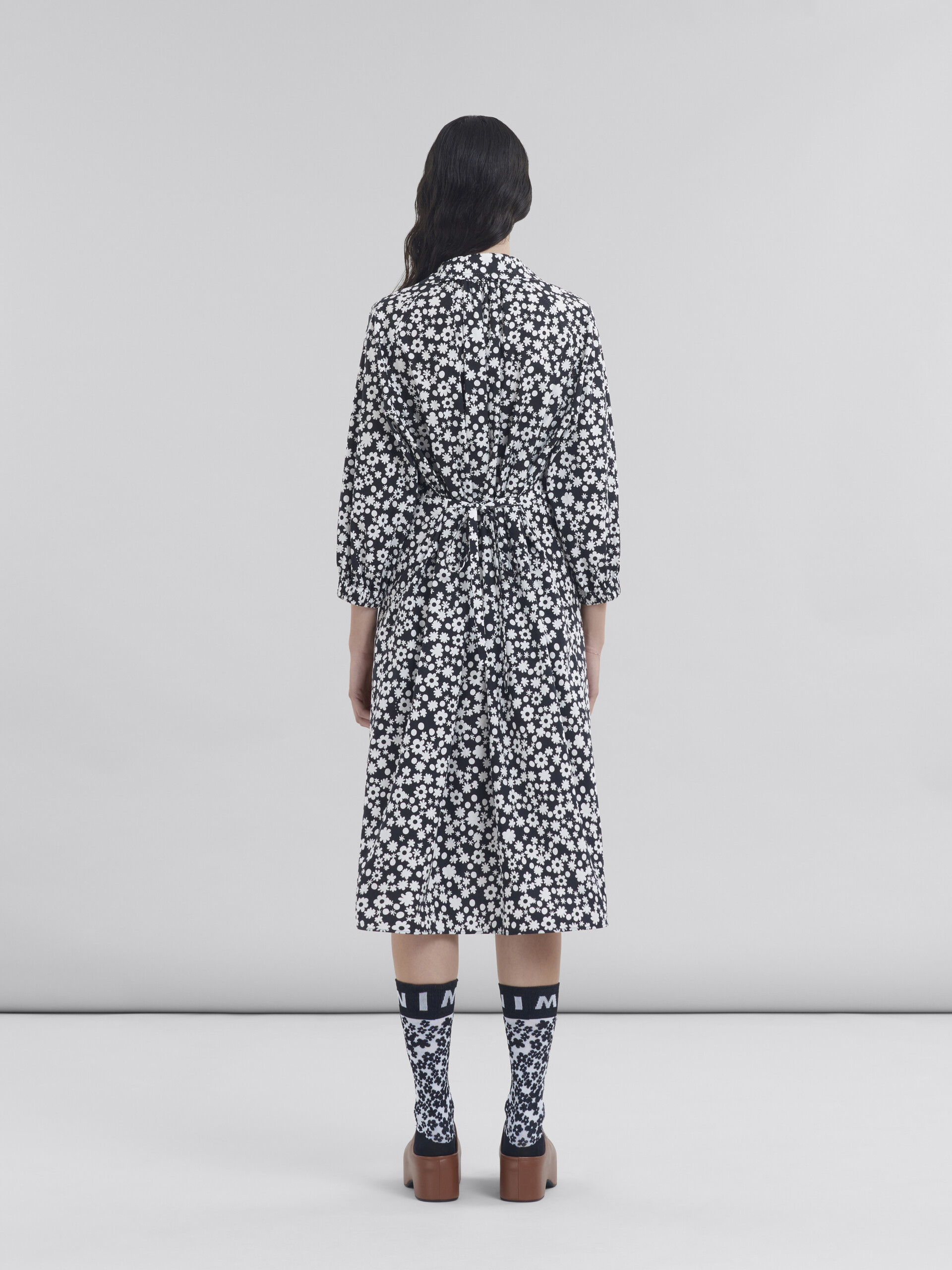 Black and white cotton poplin shirt dress with Pop Fields motif - Dresses - Image 3