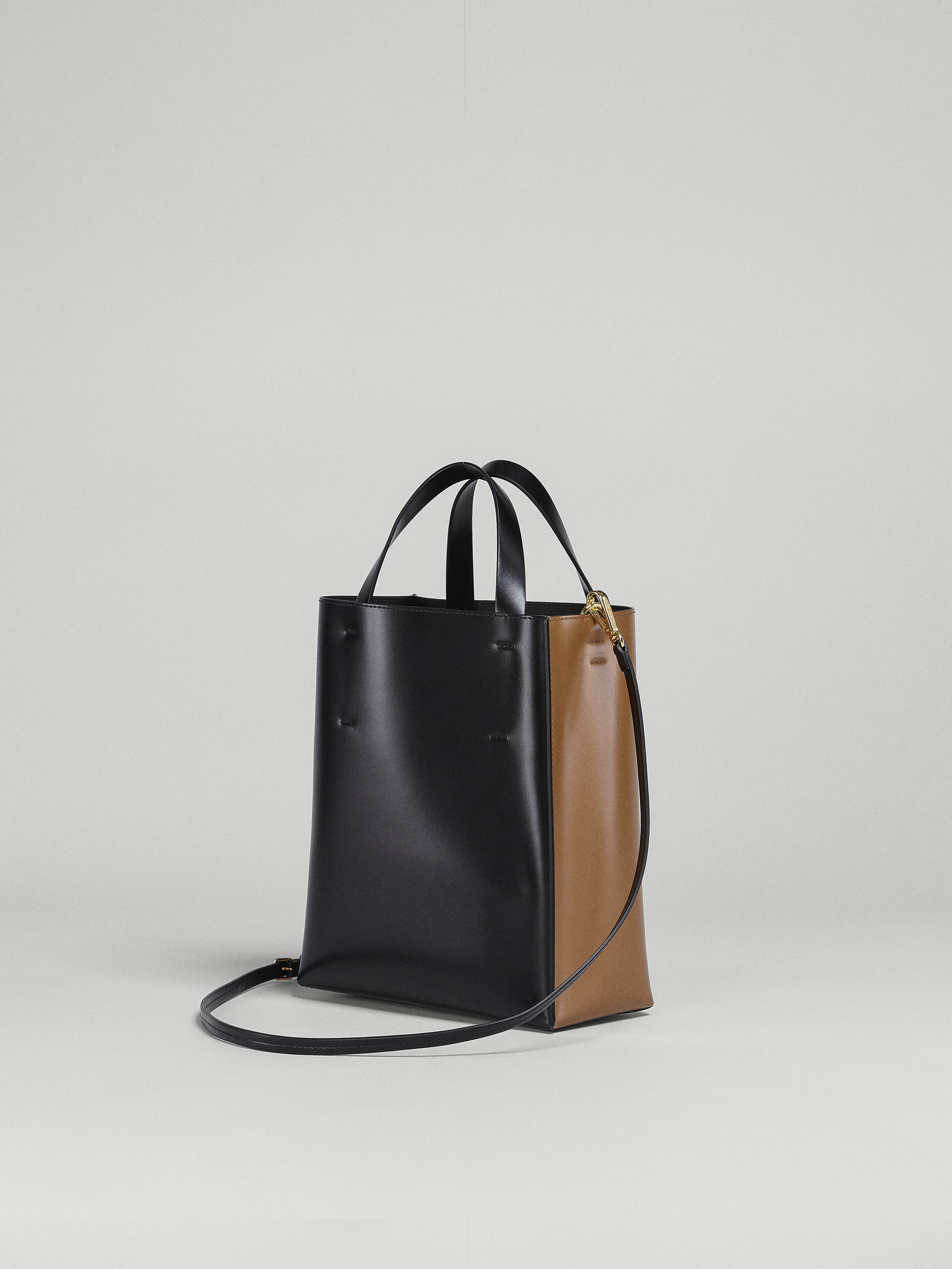 Petit sac MUSEO en cuir marron et noir - Sacs cabas - Image 3