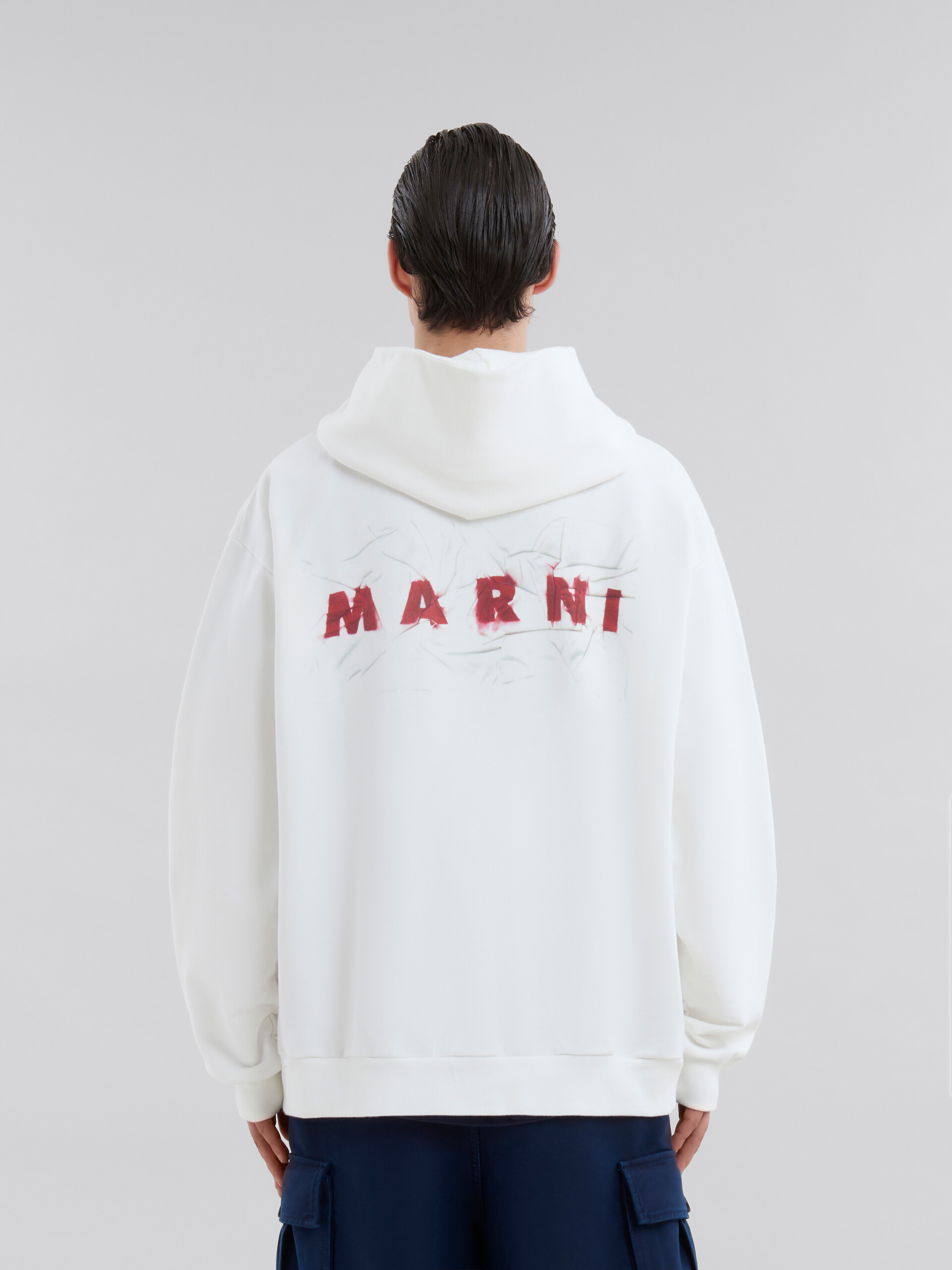 White organic cotton hoodie with wrinkled Marni logo - Sweaters - Image 3
