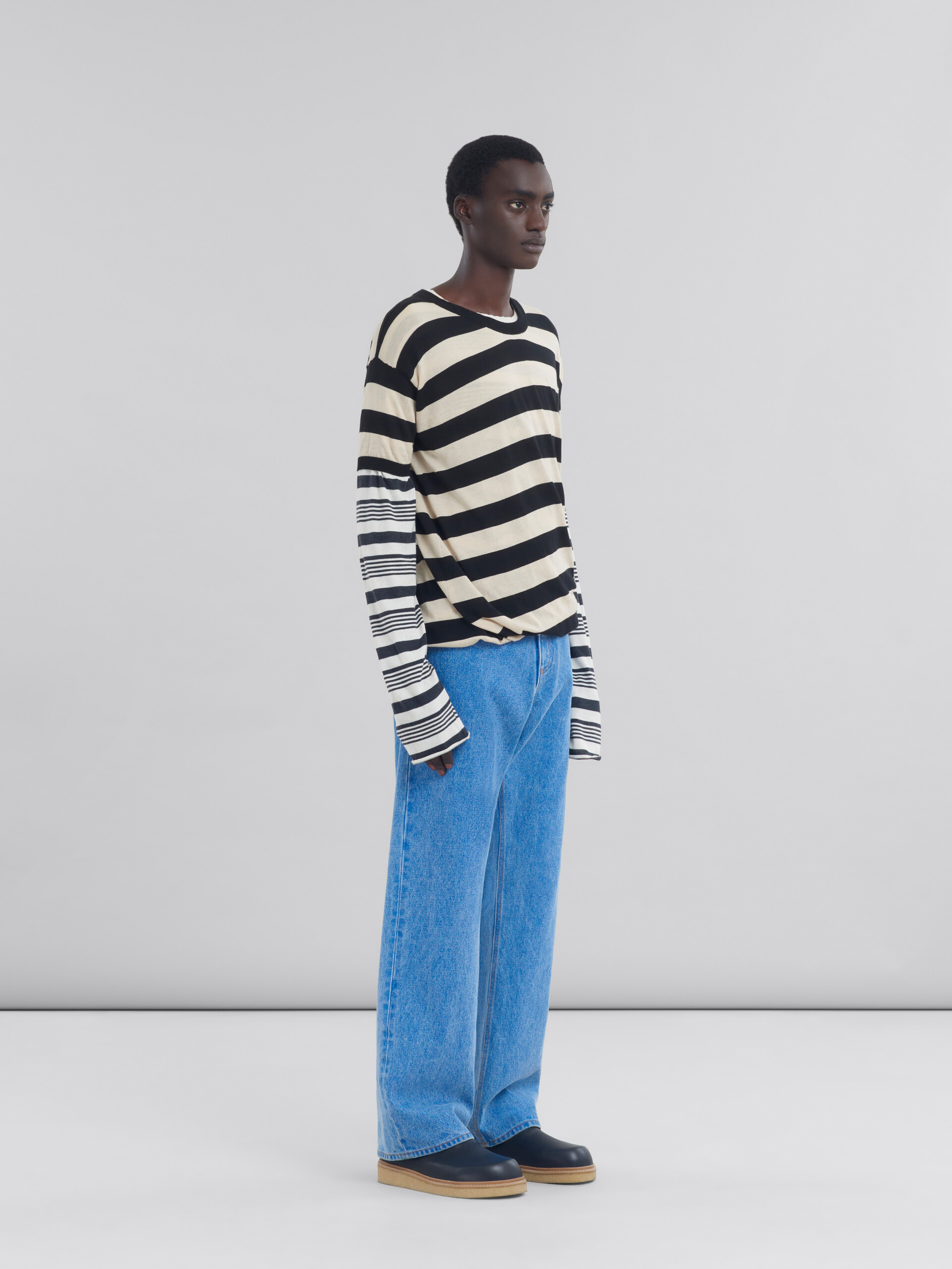 Black and white layered cotton crew-neck with contrast stripes - Pullovers - Image 5