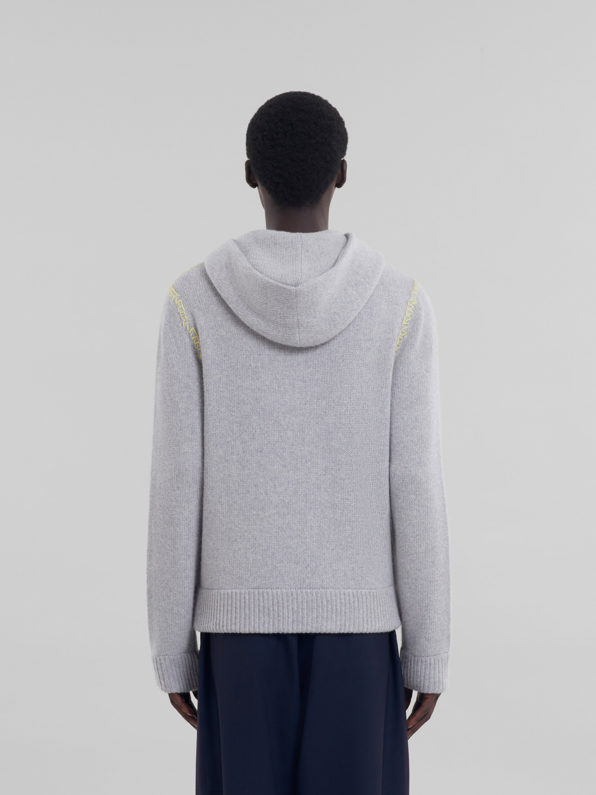 Grey wool-cashmere cardigan with Marni mending - Pullovers - Image 3