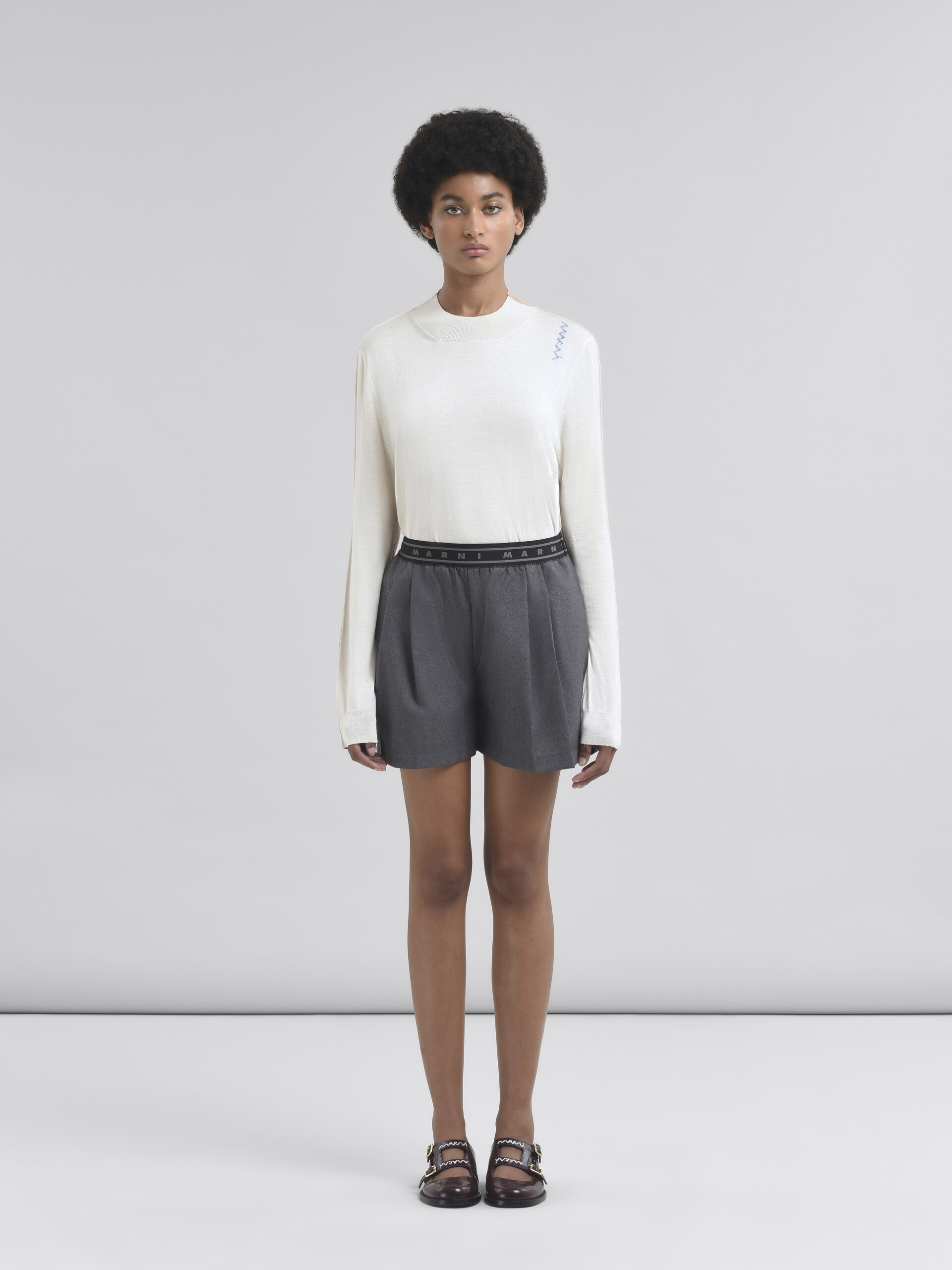 Grey wool shorts with Marni Symbol - Pants - Image 2