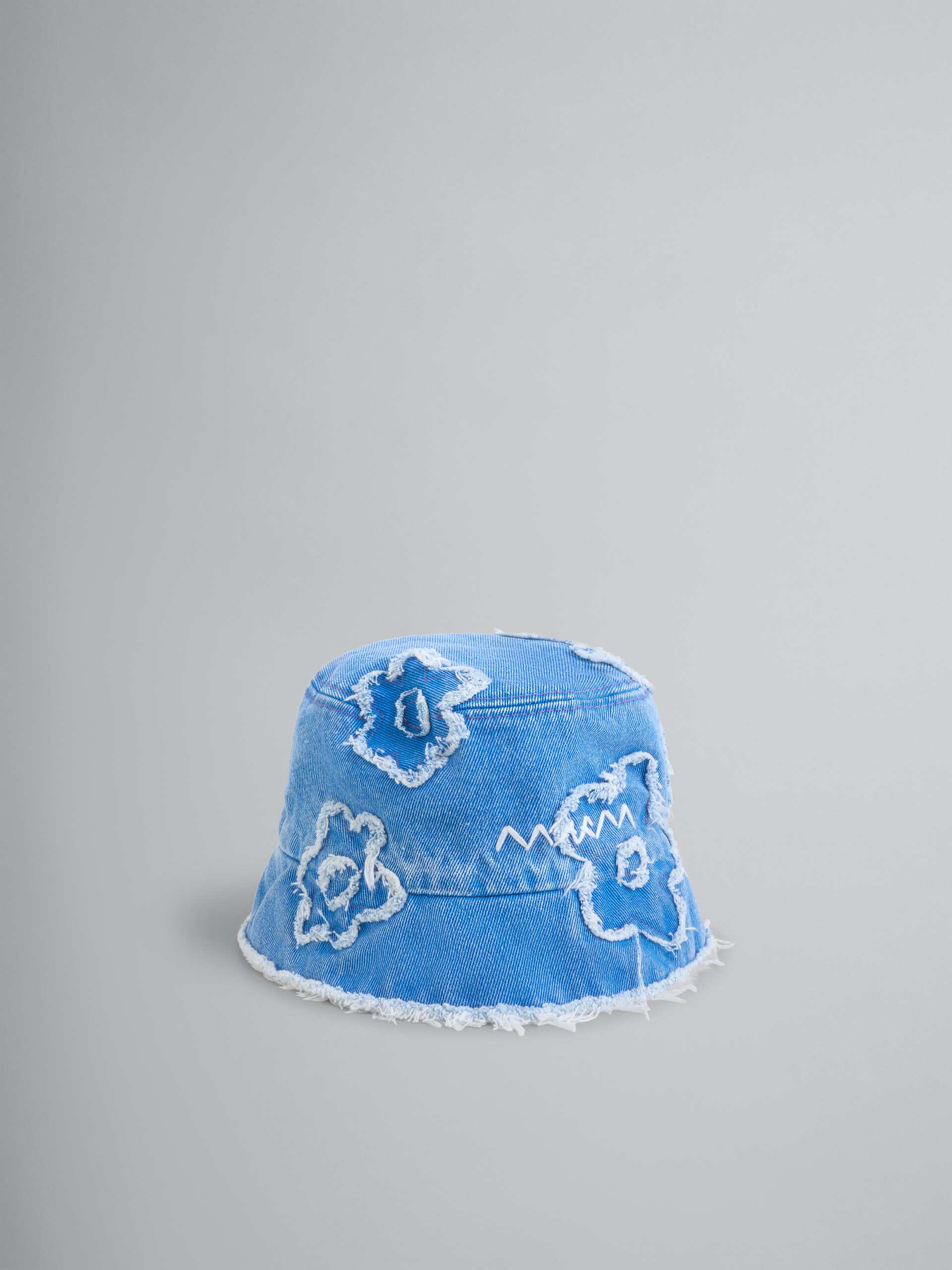 Light blue denim bucket hat with Dillies patch details - Hats - Image 1