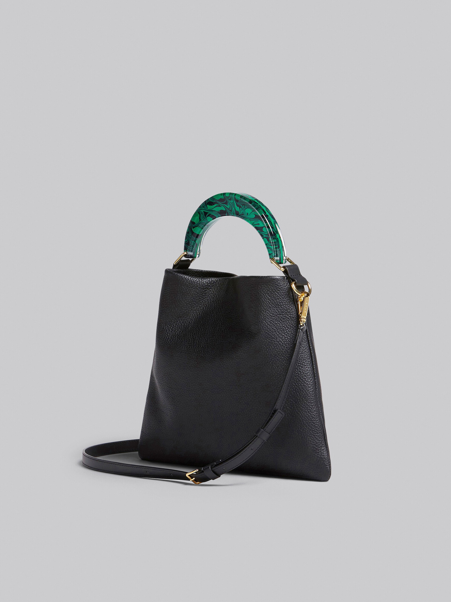 Petit sac Venice en cuir noir - Sacs portés épaule - Image 3