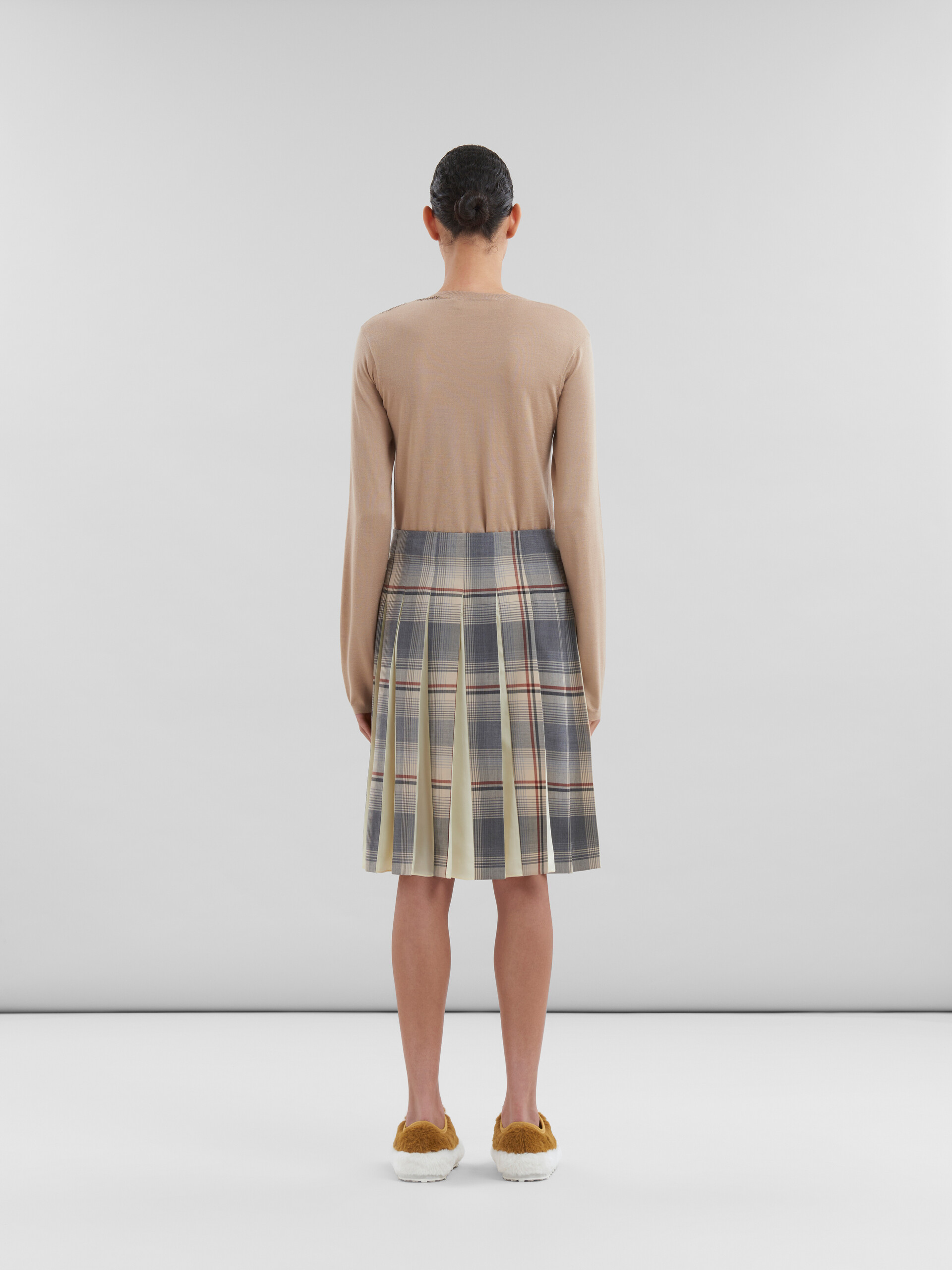 Grey checked wool skirt with pleats - Skirts - Image 3