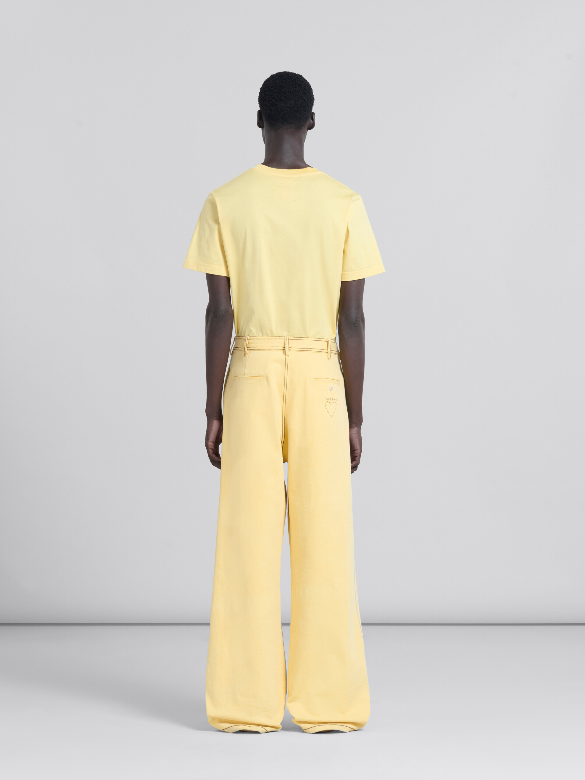 Yellow organic denim trousers with contrast stitching - Pants - Image 3