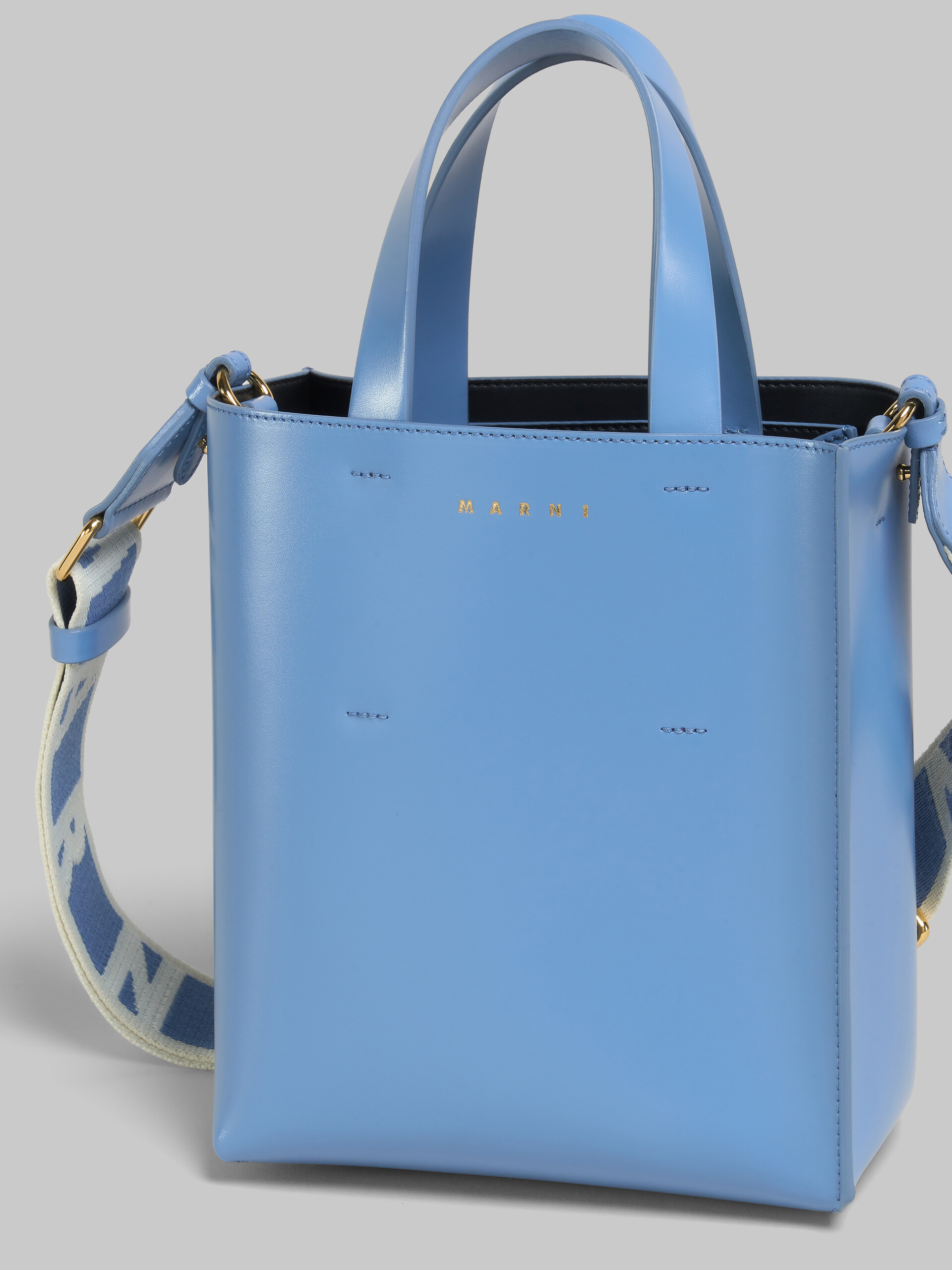 Museo Mini Bag in light blue leather - Shopping Bags - Image 5