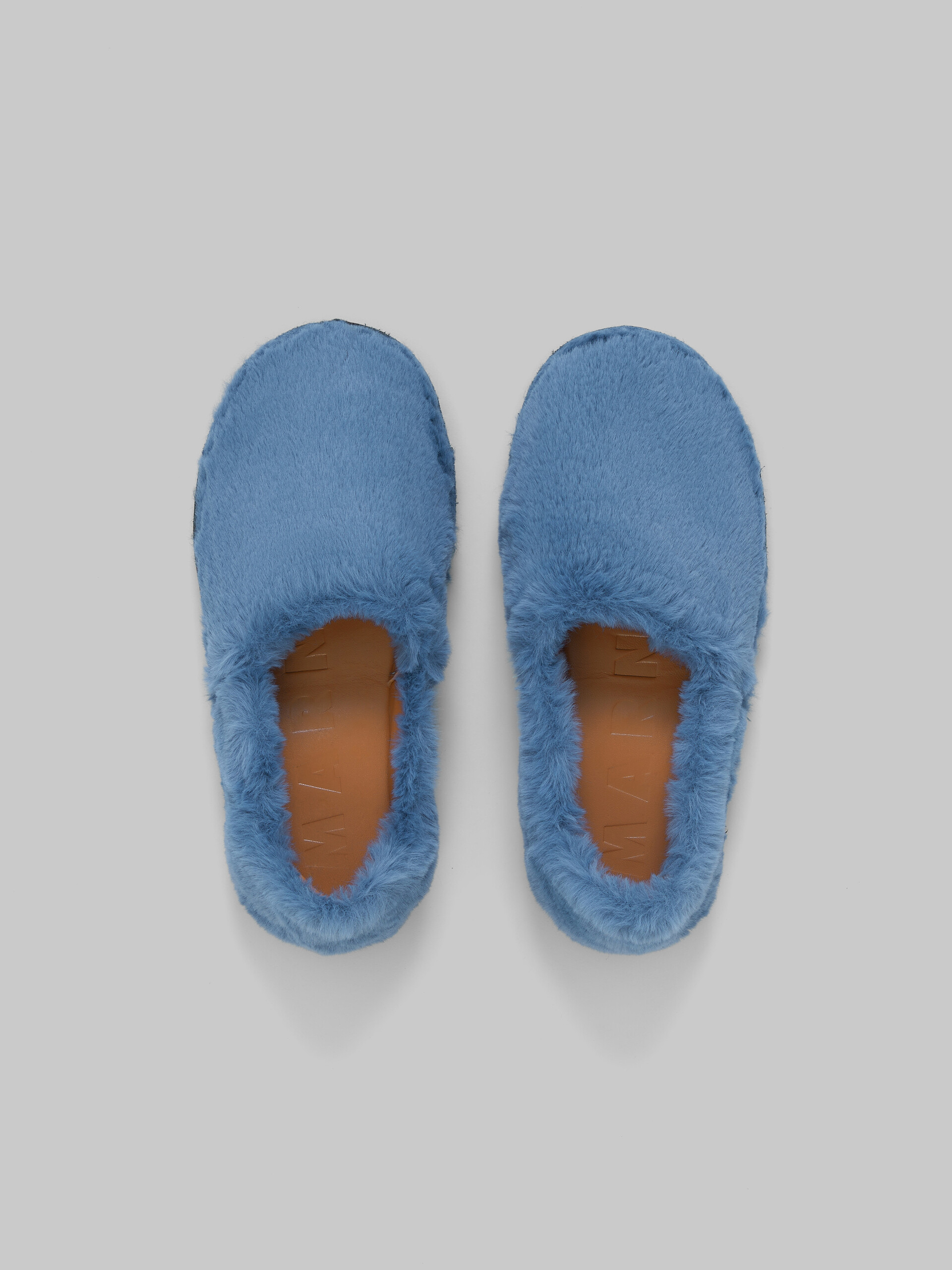 Blue slip-on loafer in faux fur - Mocassin - Image 4