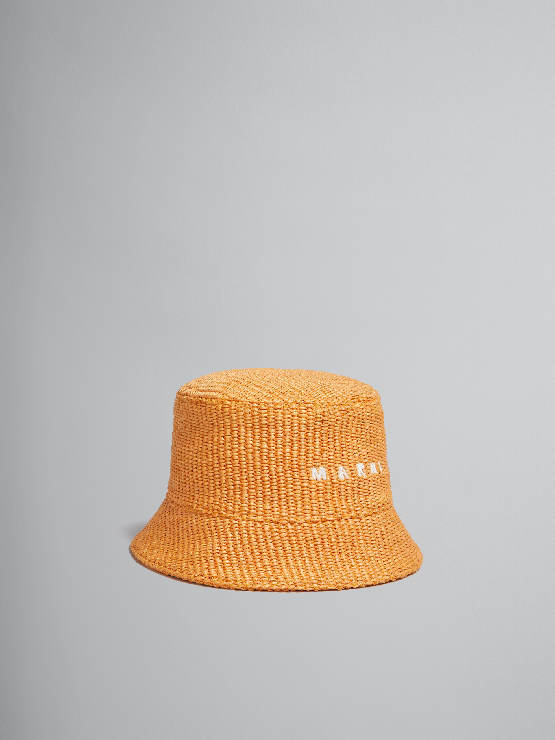 Cappello bucket rosa in tessuto effetto rafia con logo ricamato - Cappelli - Image 1