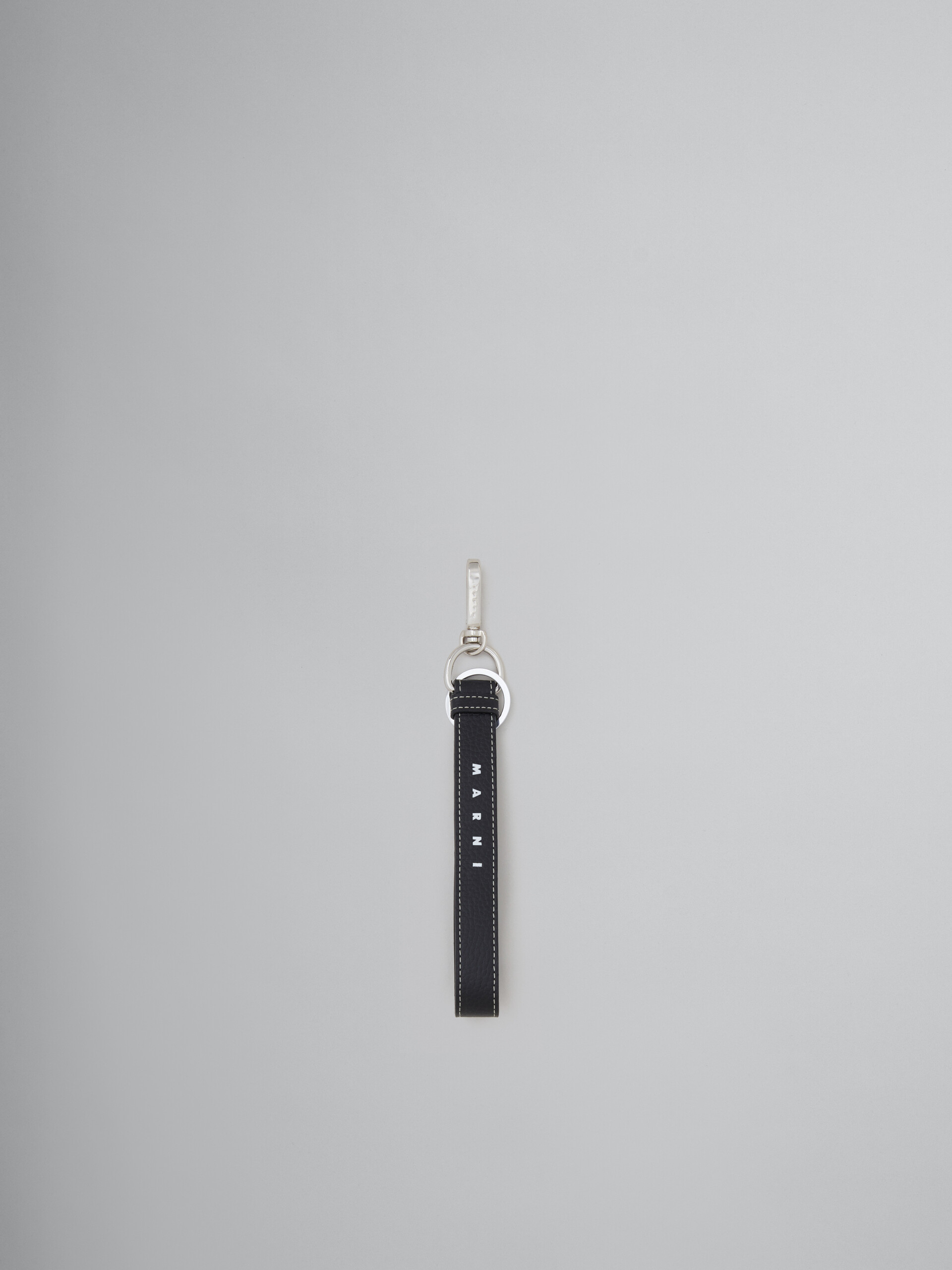Schwarzer Schlüsselring aus Leder - Schlüsseletui - Image 1