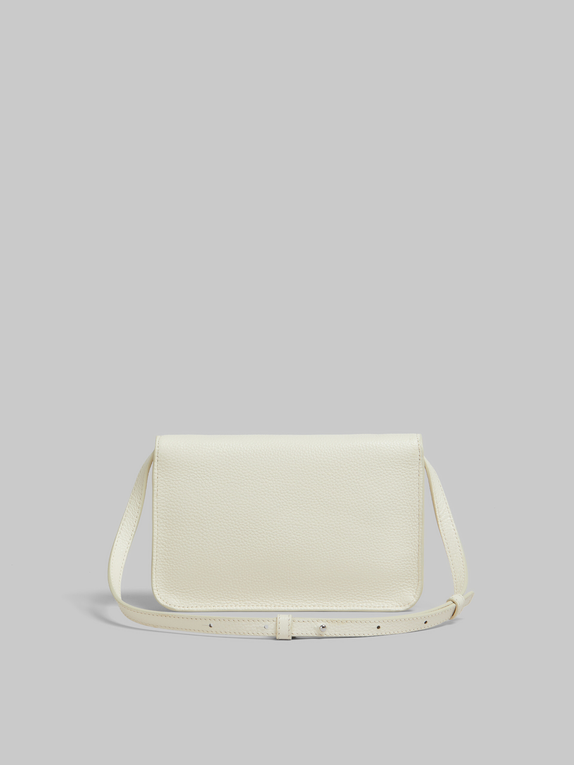 Blue leather shoulder bag with Marni mending - Pochettes - Image 3