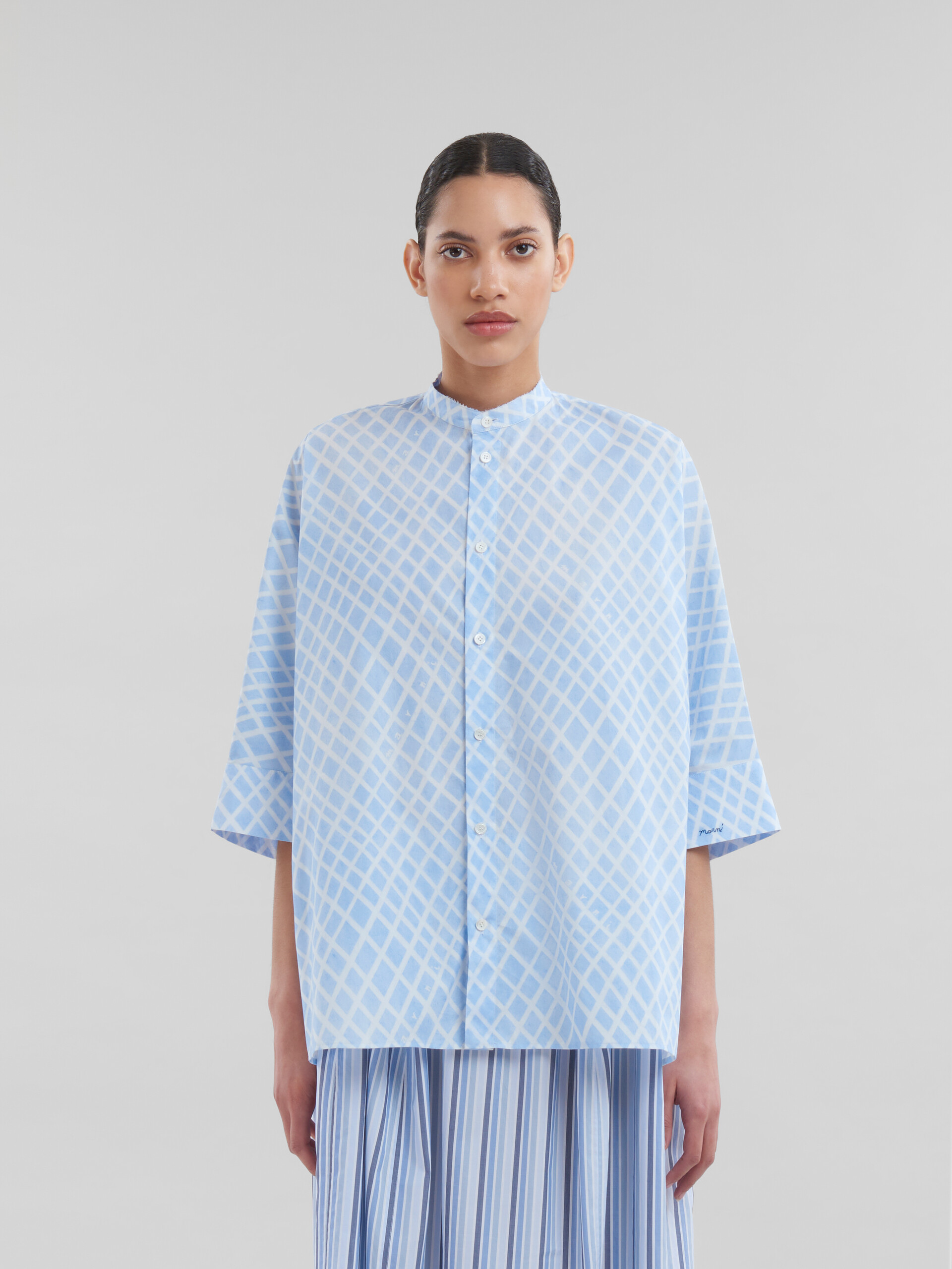 Light blue poplin kimono shirt with Landscapes print - Shirts - Image 2