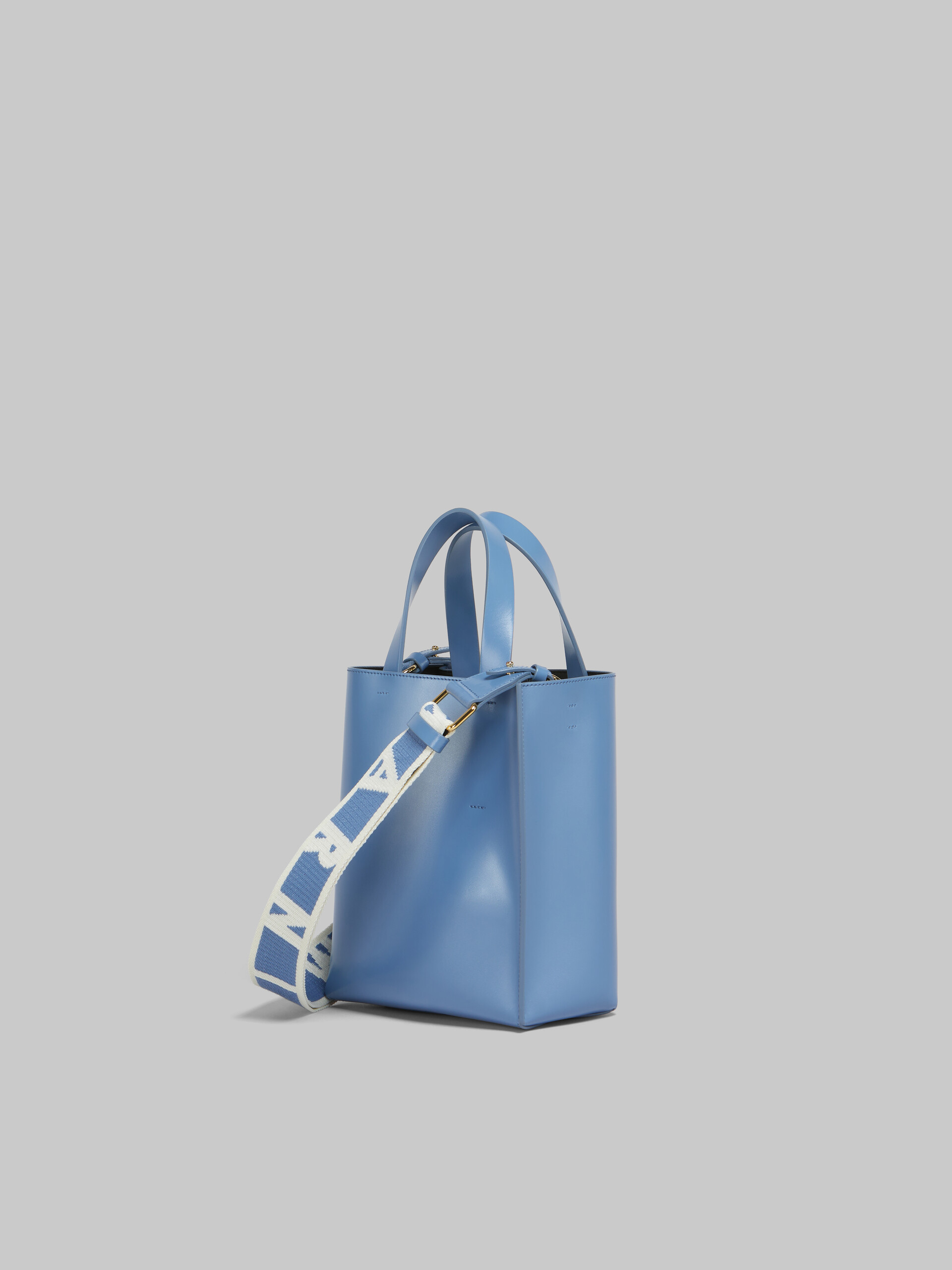 Museo Mini Bag in light blue leather - Shopping Bags - Image 3