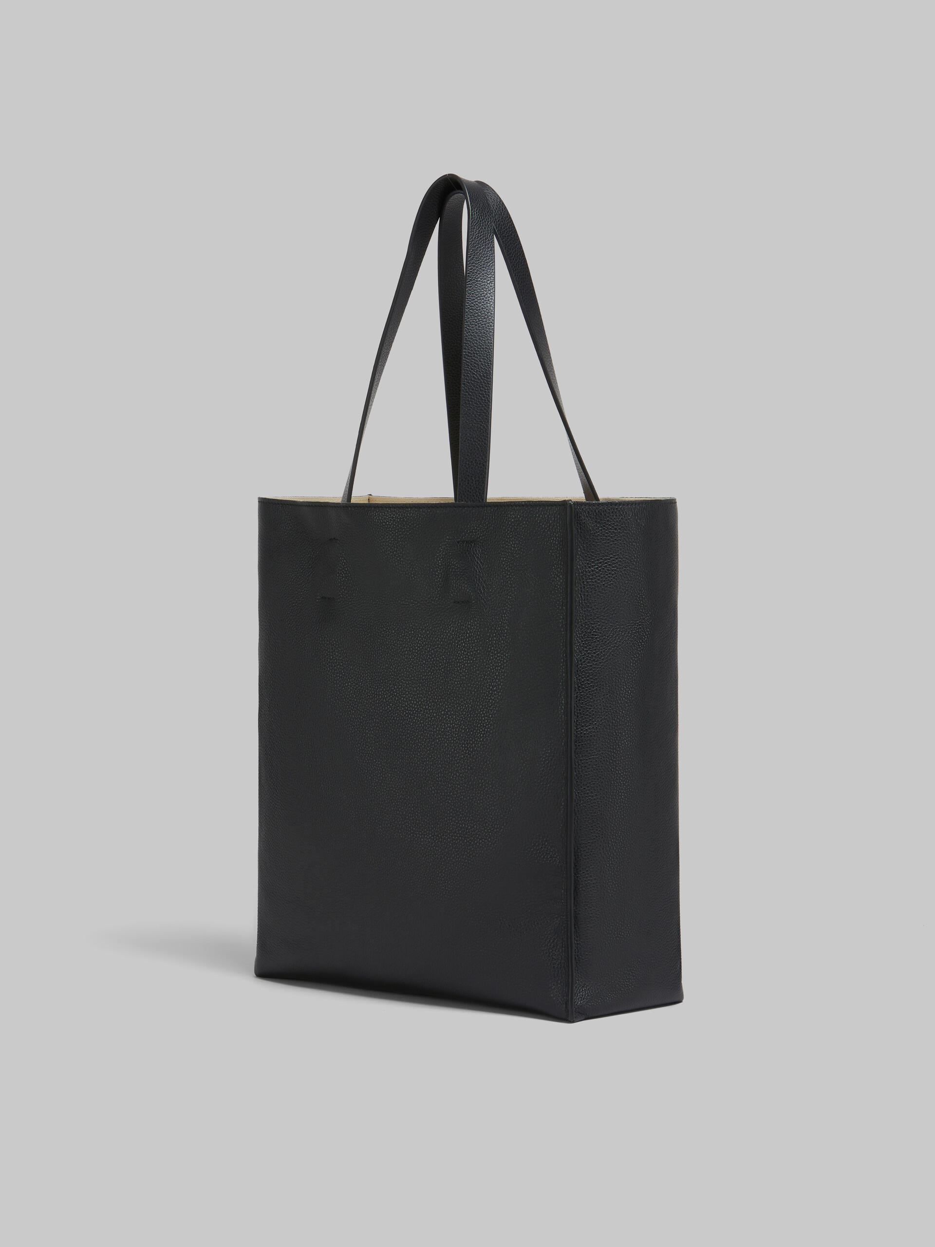 Black leather Museo Soft Tote large with Marni Symbol embroidery - Shopping Bags - Image 2