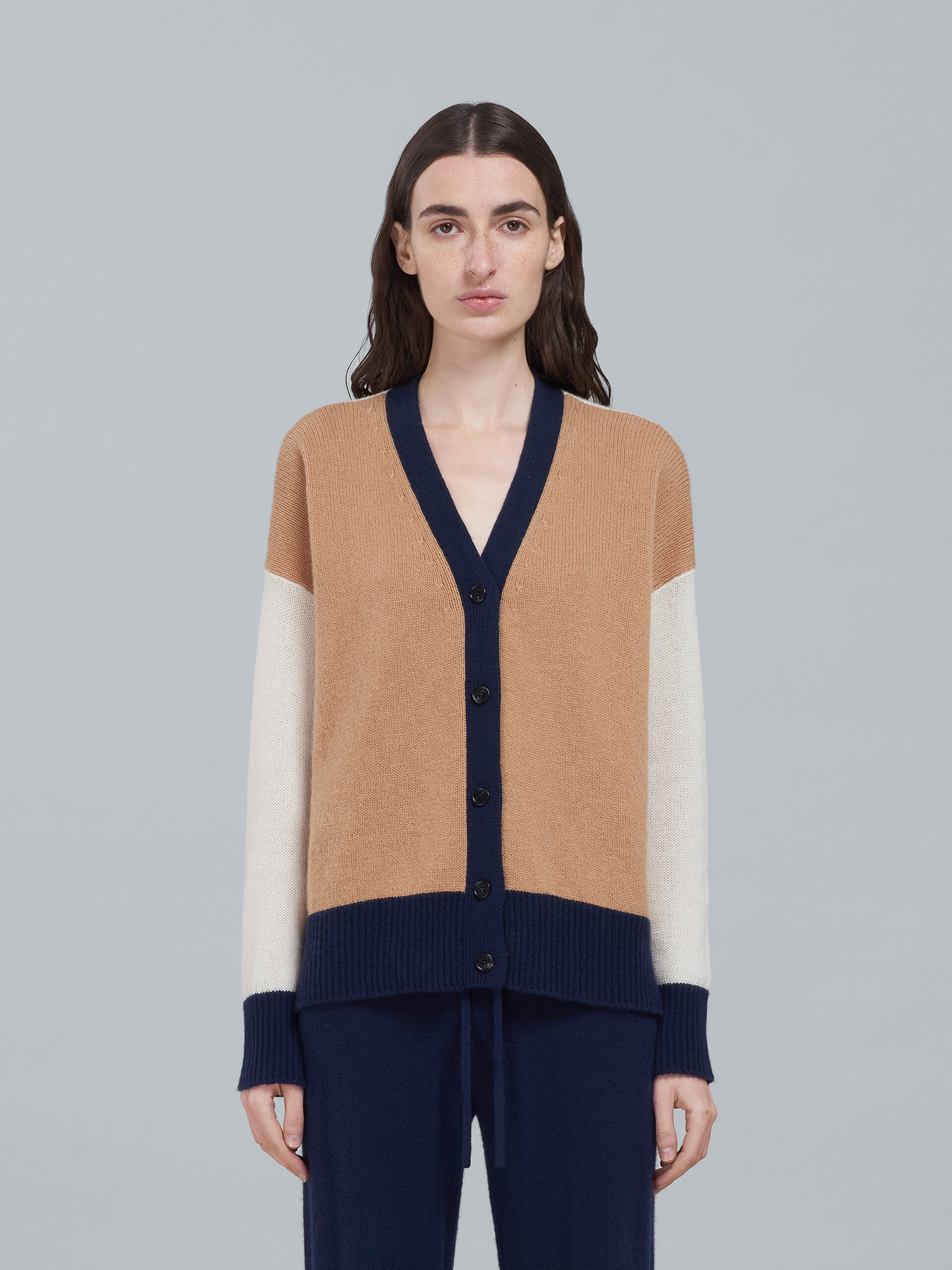 Cardigan in cashmere colorblock - Pullover - Image 2