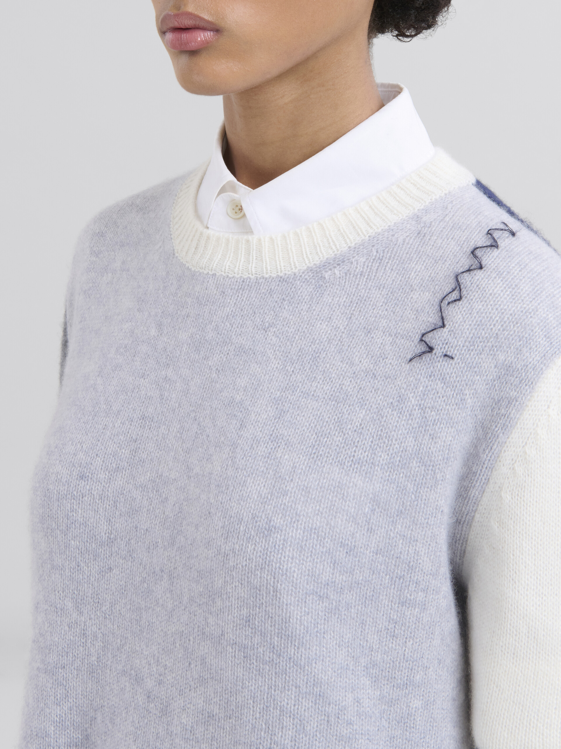 Grey colour block cashmere jumper with Marni Symbol - Pullovers - Image 4