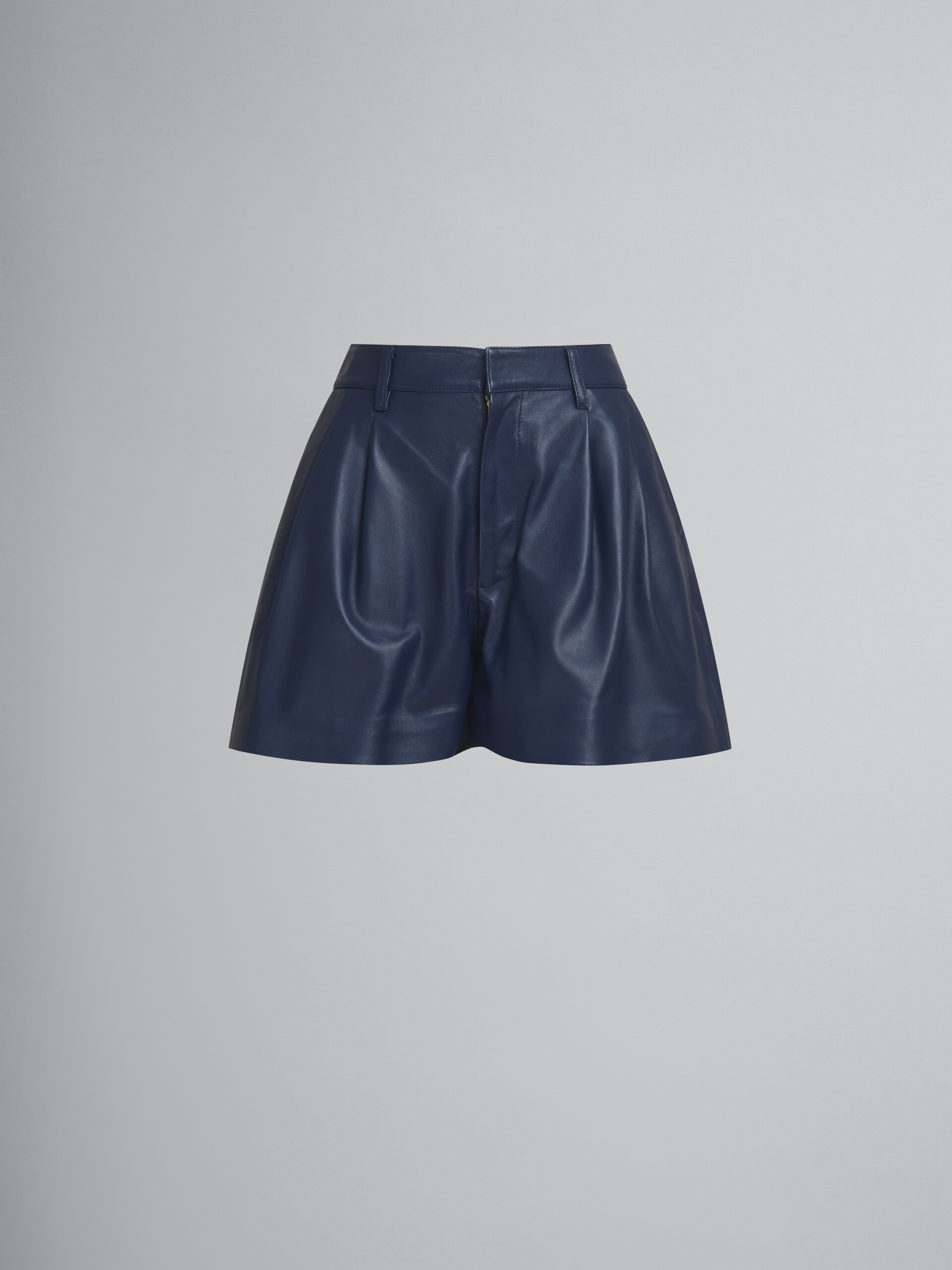 Short en nappa bleu - Pantalons - Image 1