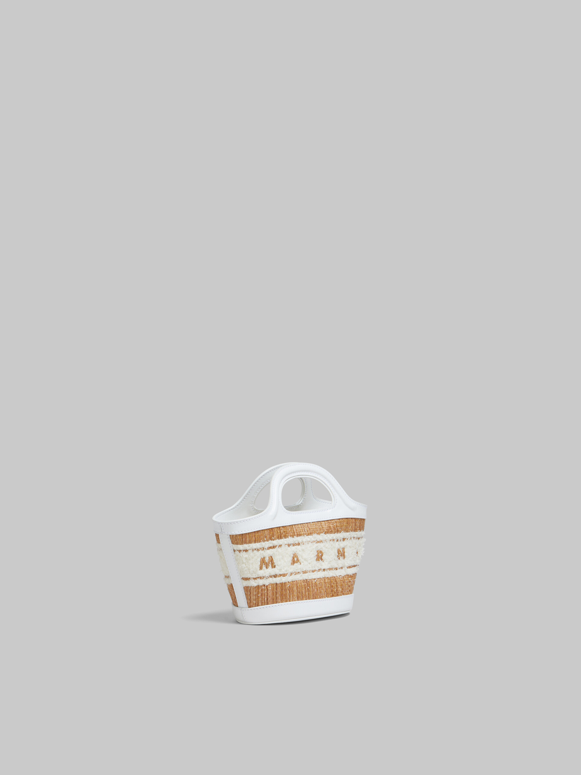 Mini-Tasche Tropicalia aus weißem Leder mit Bast-Optik und flauschigem Logo - Handtaschen - Image 6
