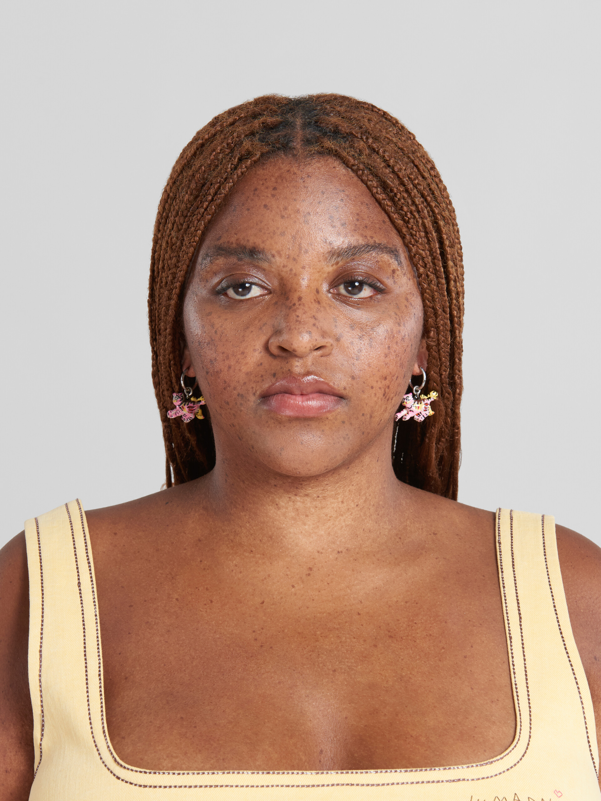 Hook earrings with tiger pendants - Earrings - Image 2