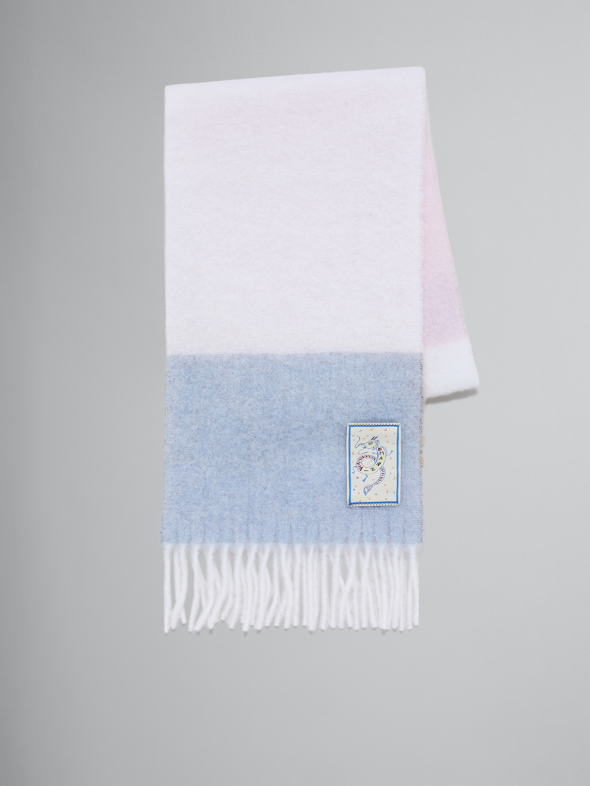 Bufanda blanca, azul y rosa de alpaca con parche de dragón - Bufandas - Image 1