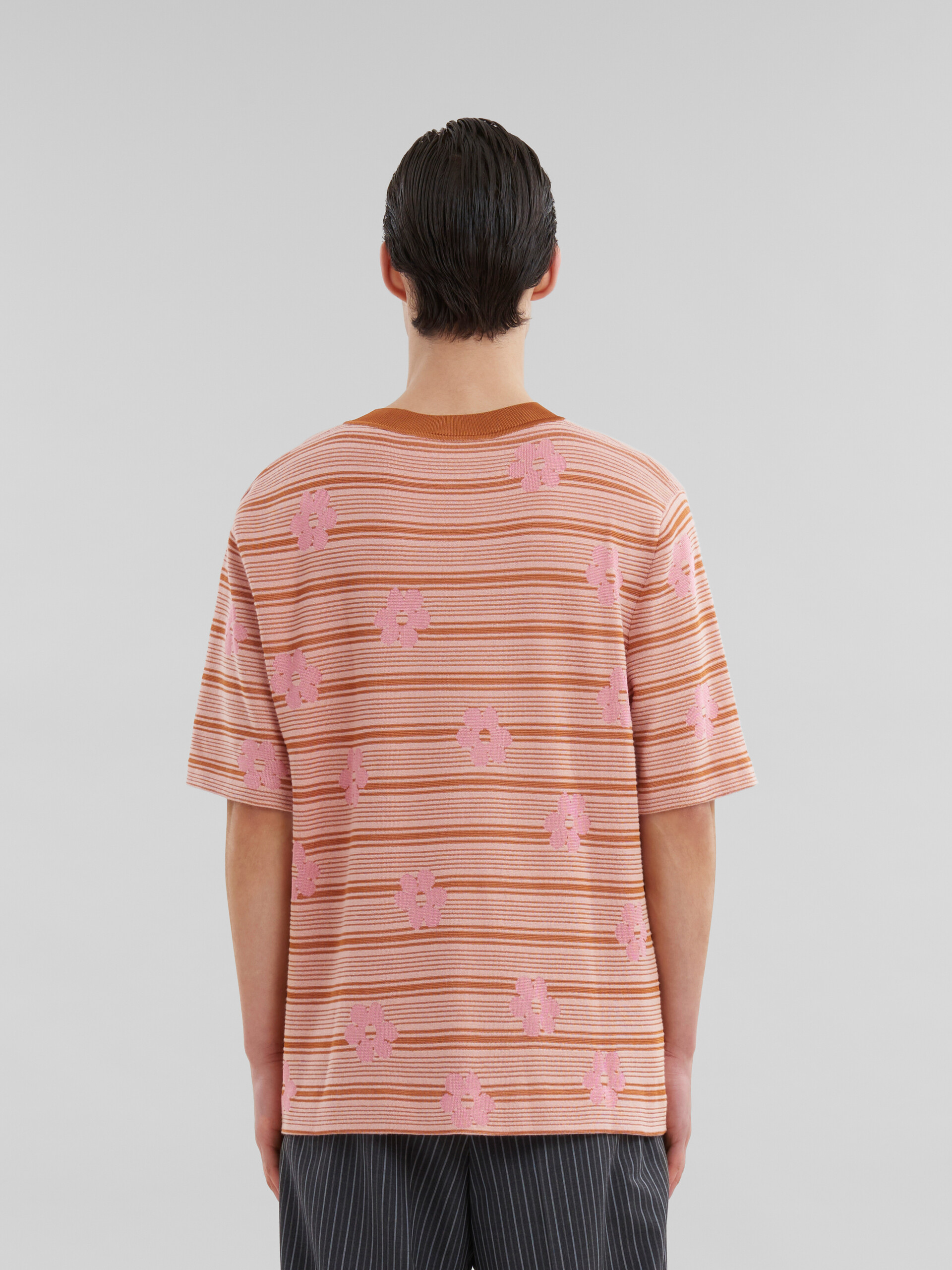 Pink cotton-viscose striped knit T-shirt with floral motif - Pullovers - Image 3